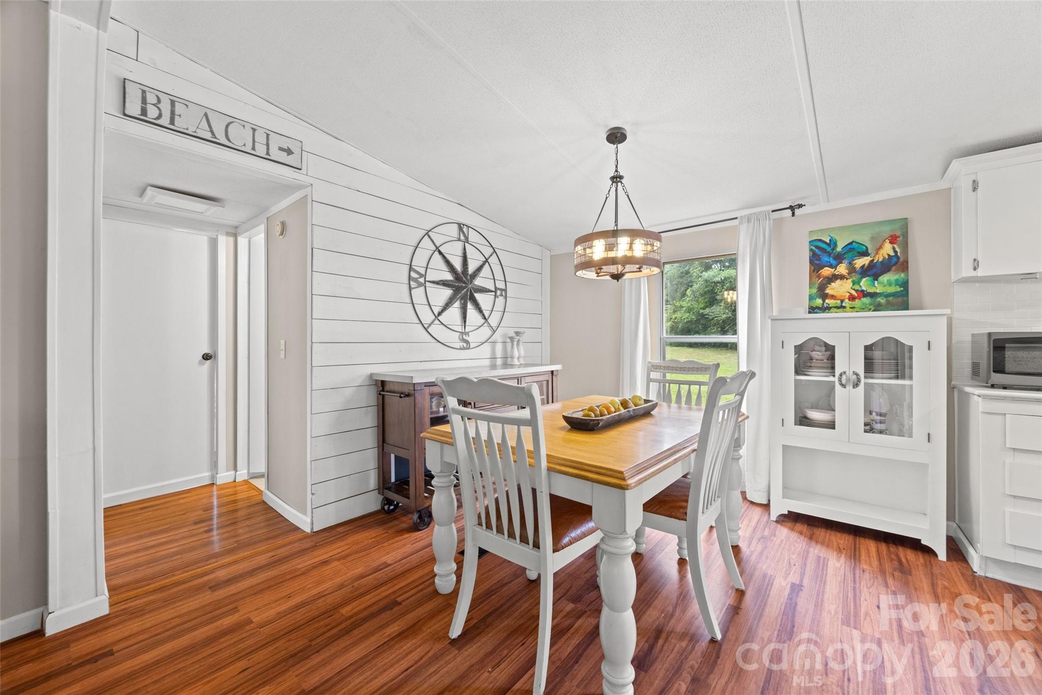 3607 Kennington Drive Property Photo 10