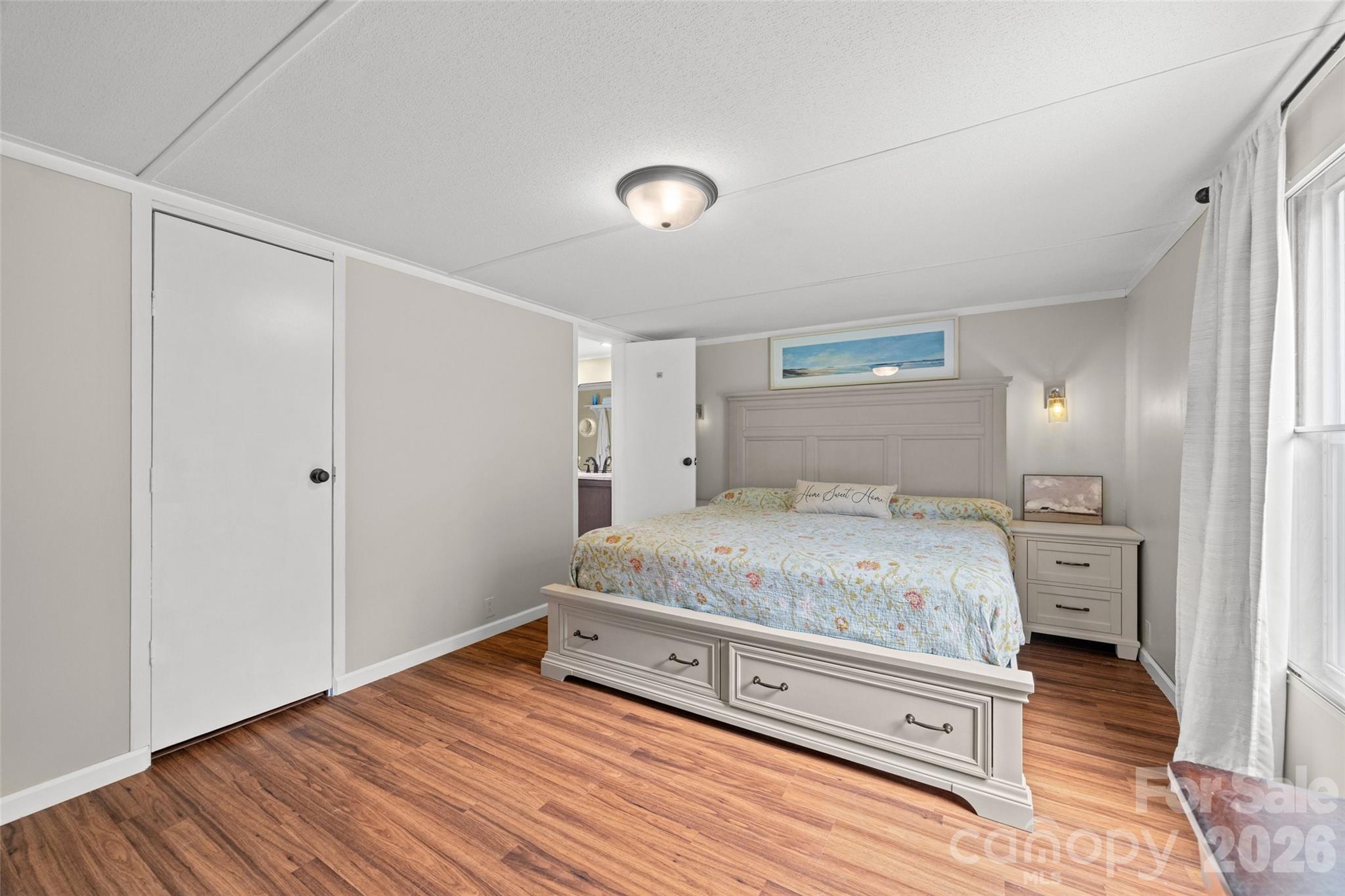 3607 Kennington Drive Property Photo 15