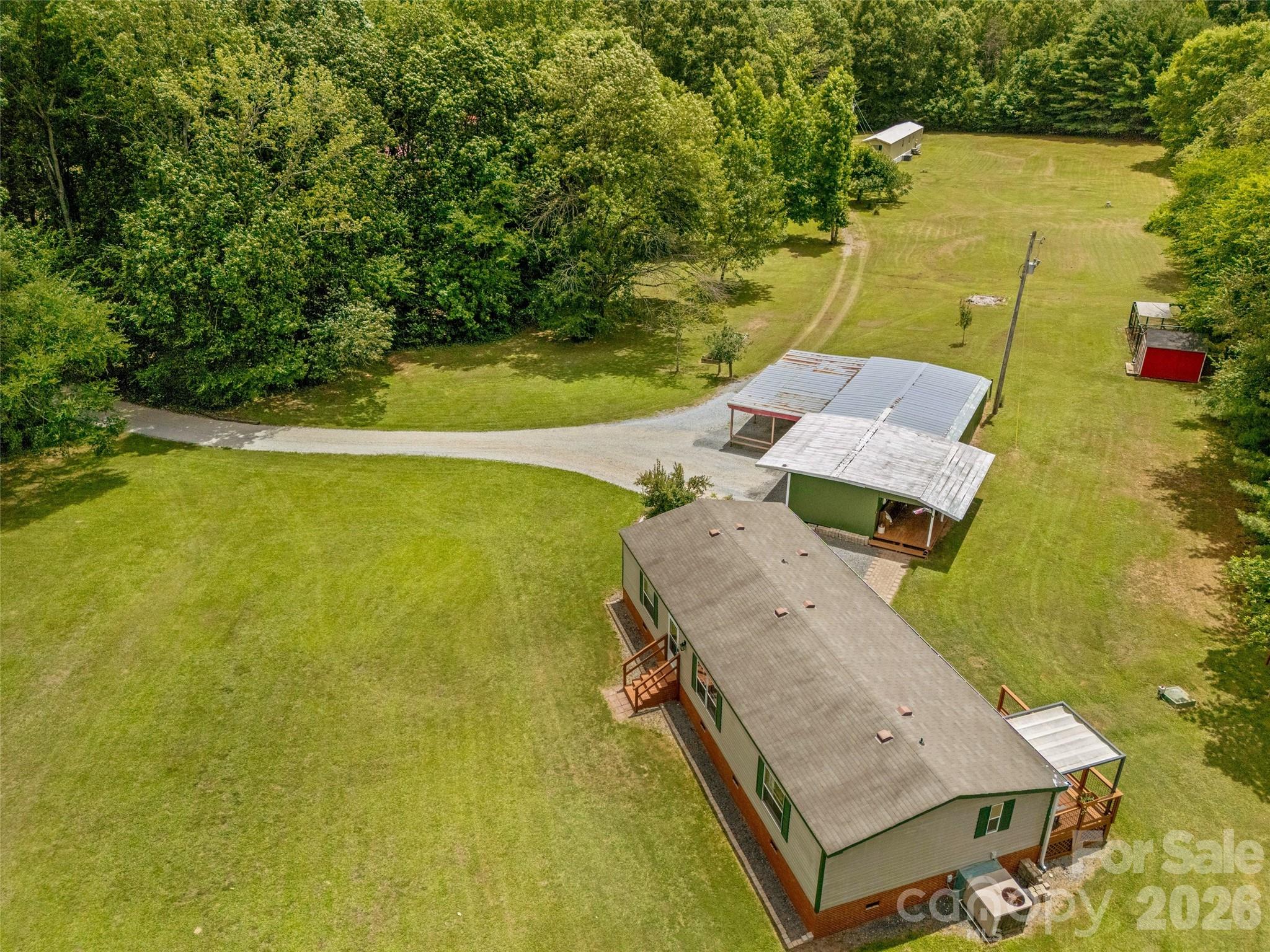 3607 Kennington Drive Property Photo 28