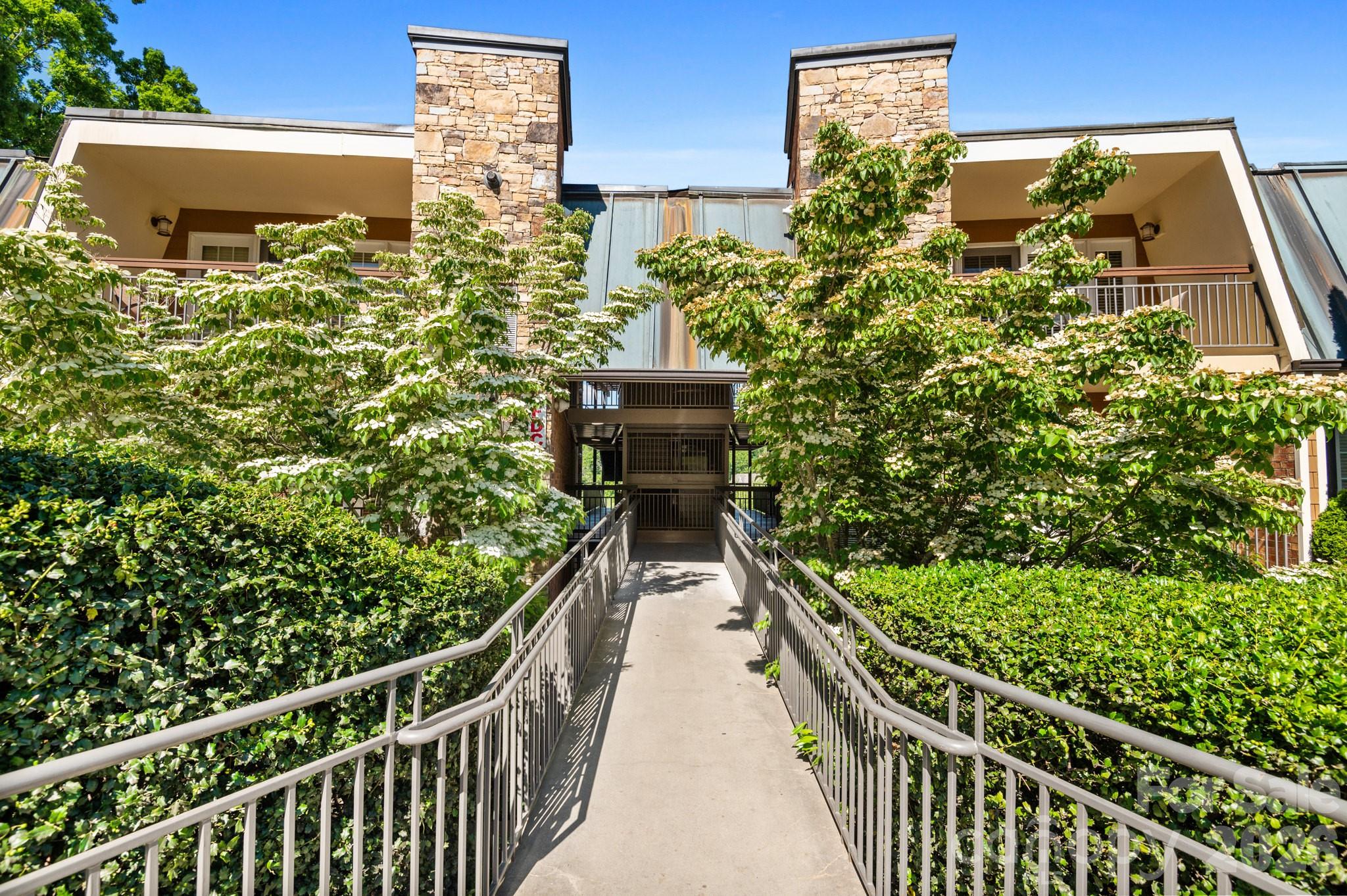 203 Bowling Park Road Property Photo 1