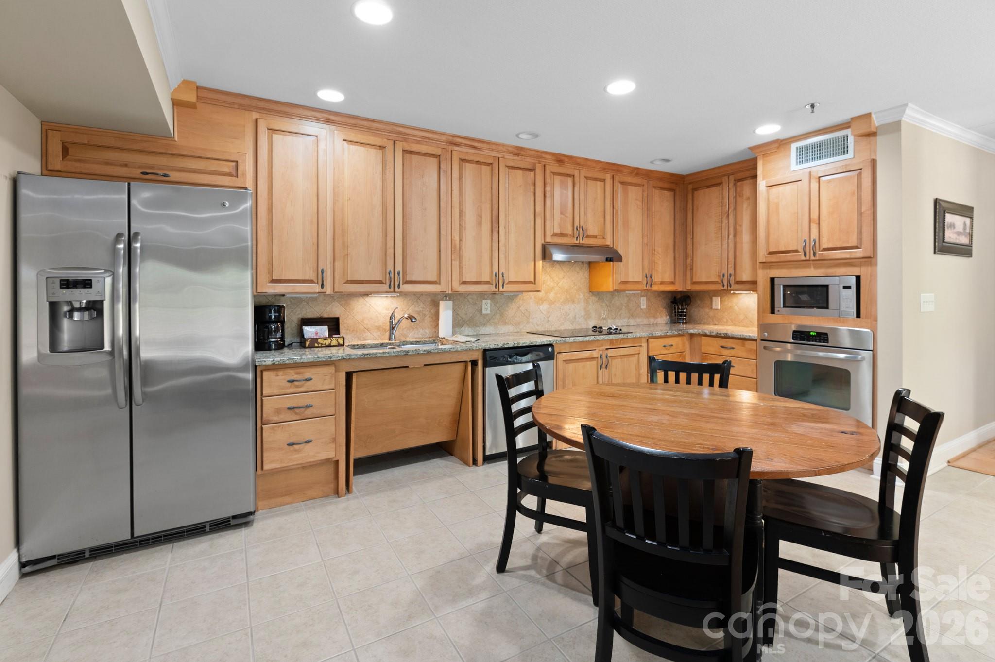 203 Bowling Park Road Property Photo 5