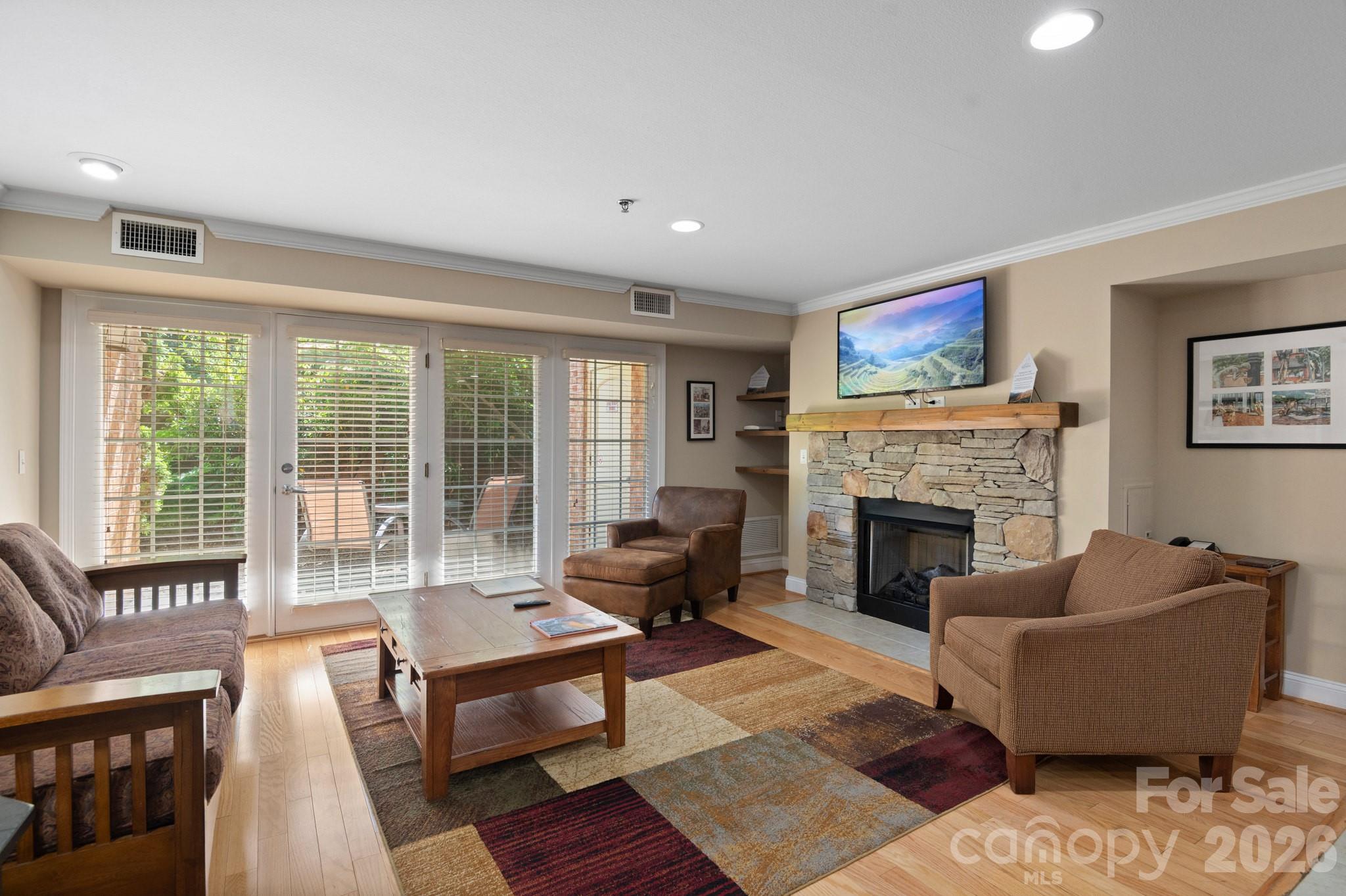 203 Bowling Park Road Property Photo 8
