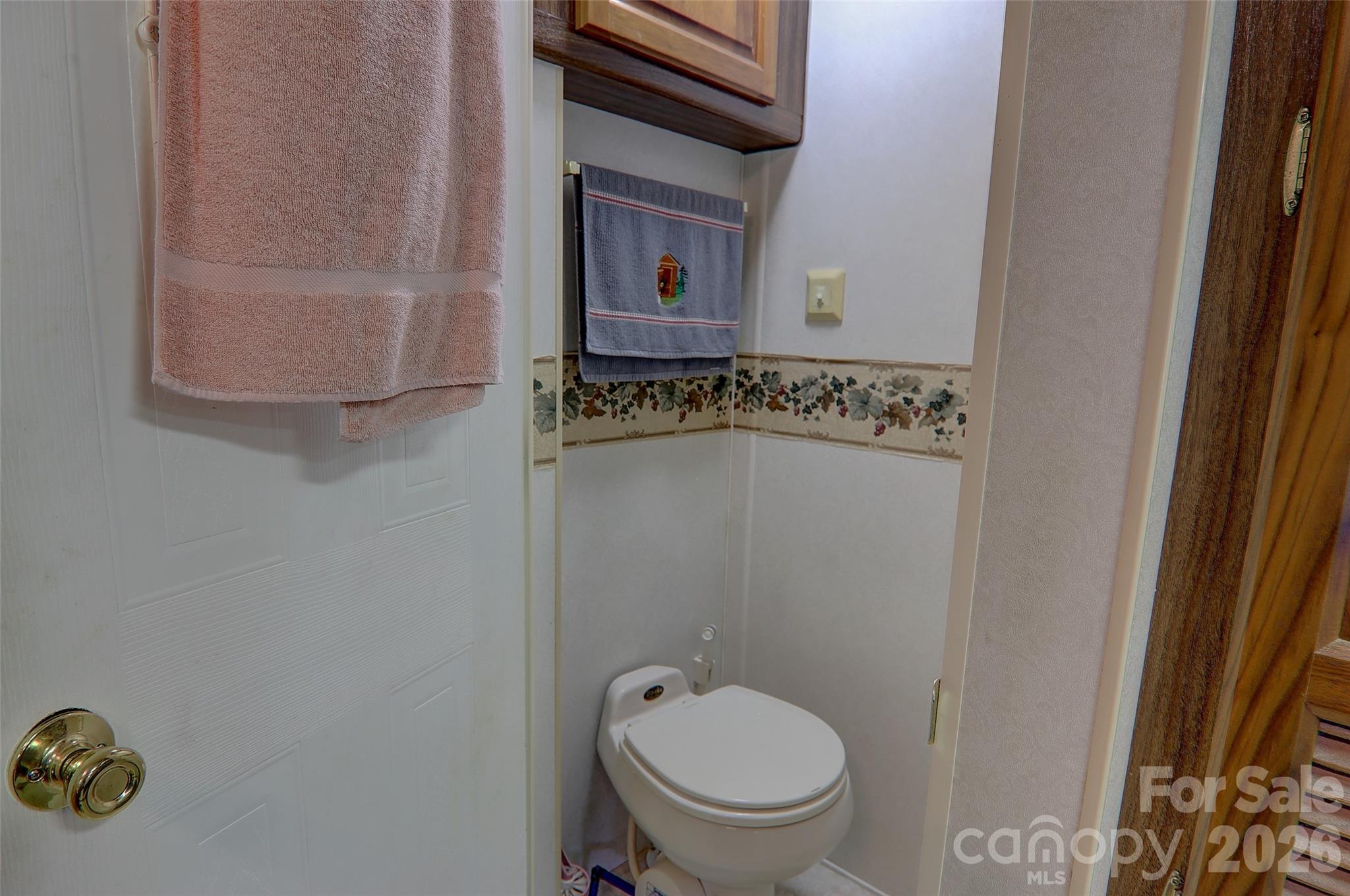 109 Pike Point 203 Property Photo 13
