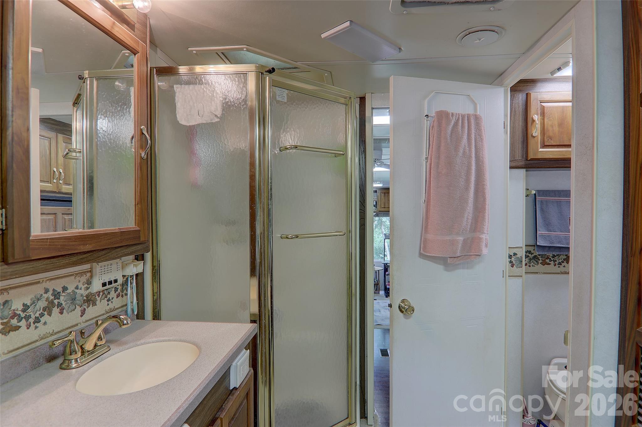 109 Pike Point 203 Property Photo 26