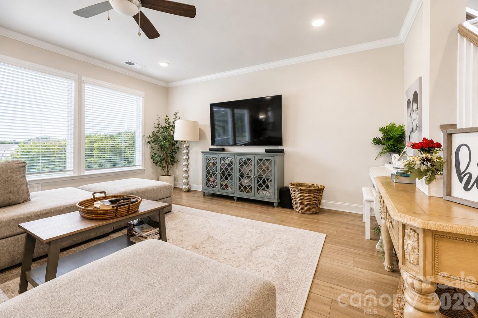 5120 Moselle Avenue Property Photo 14