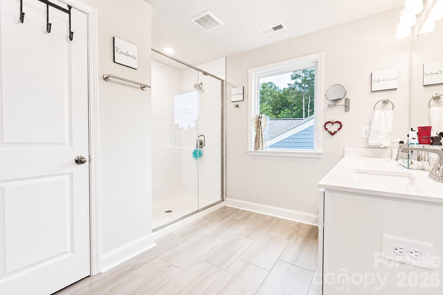 5120 Moselle Avenue Property Photo 24