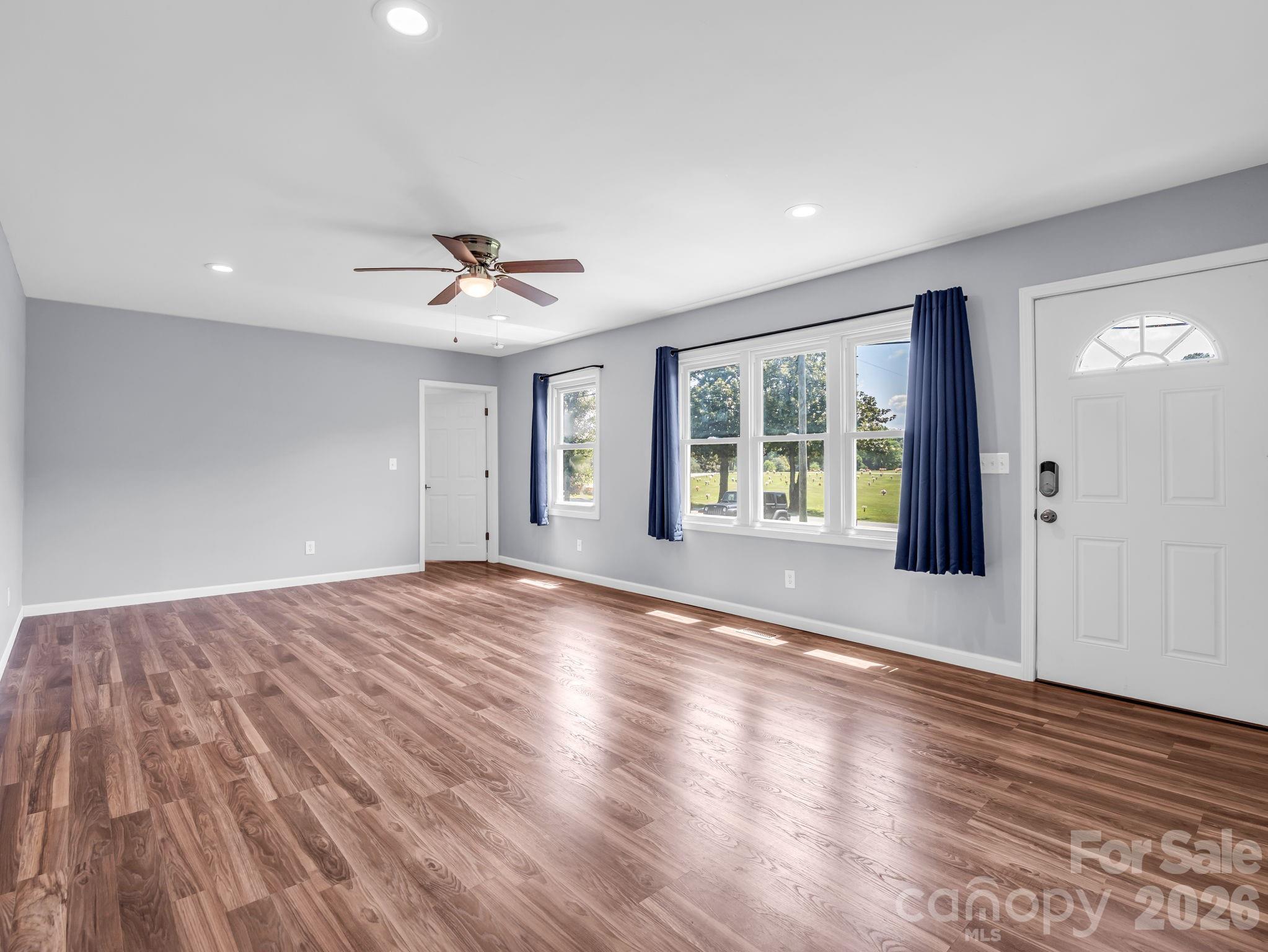 1758 Chase High Road Property Photo 9