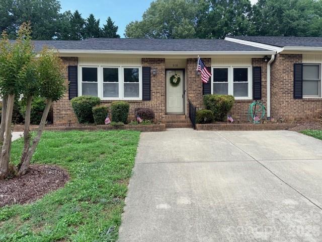 518 Camrose Circle Property Photo 1