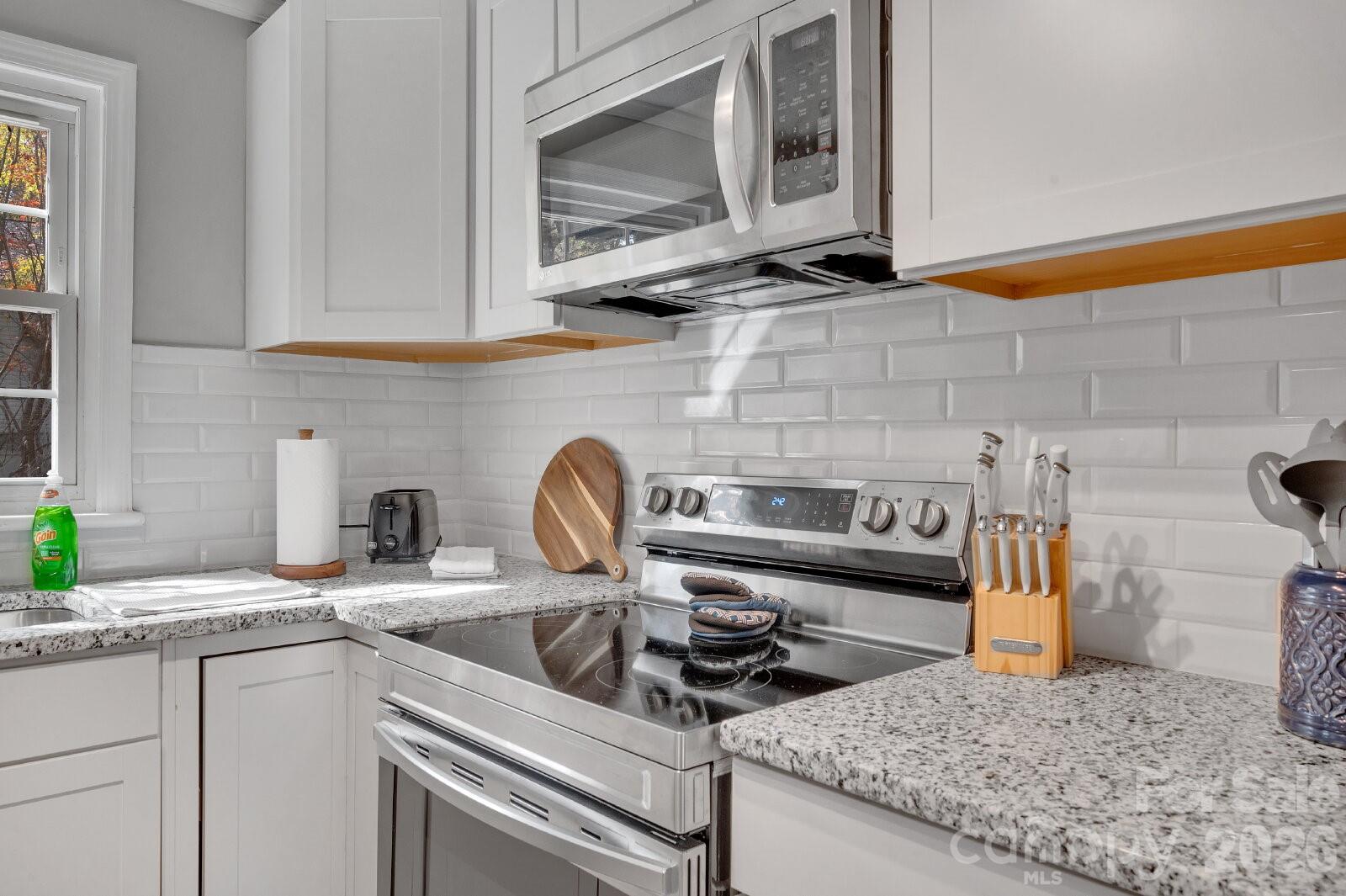 508 Deese Street Property Photo 8