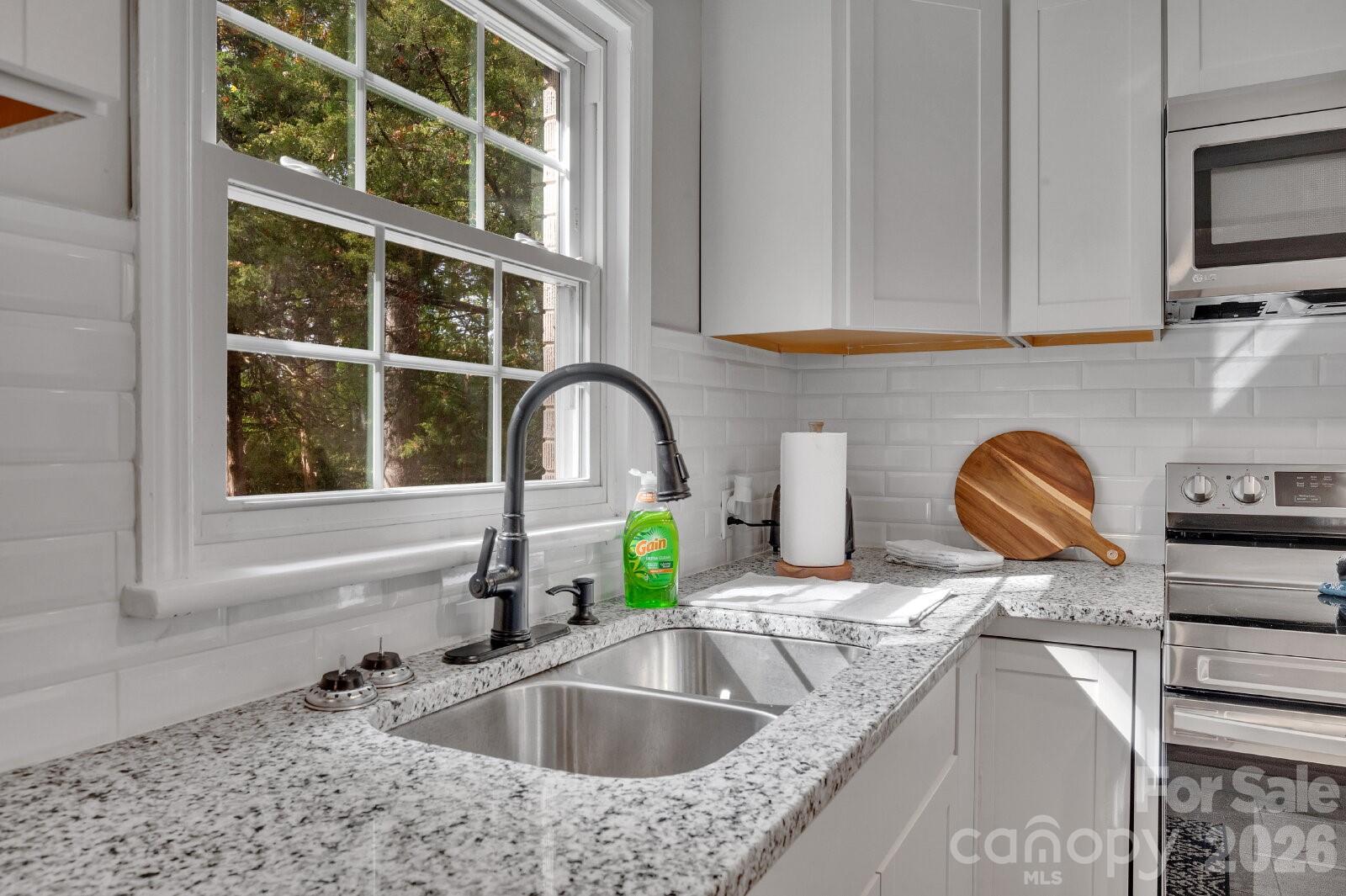 508 Deese Street Property Photo 10