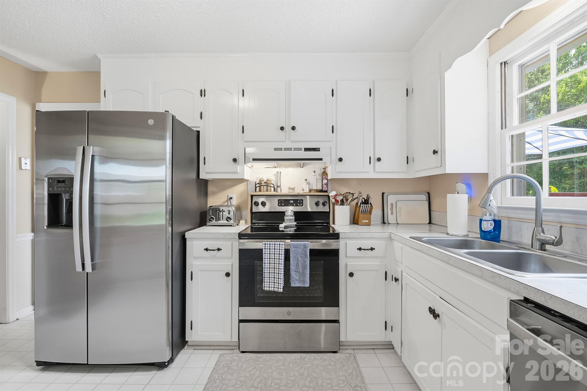 1204 Crowders Mountain Road Property Photo 6