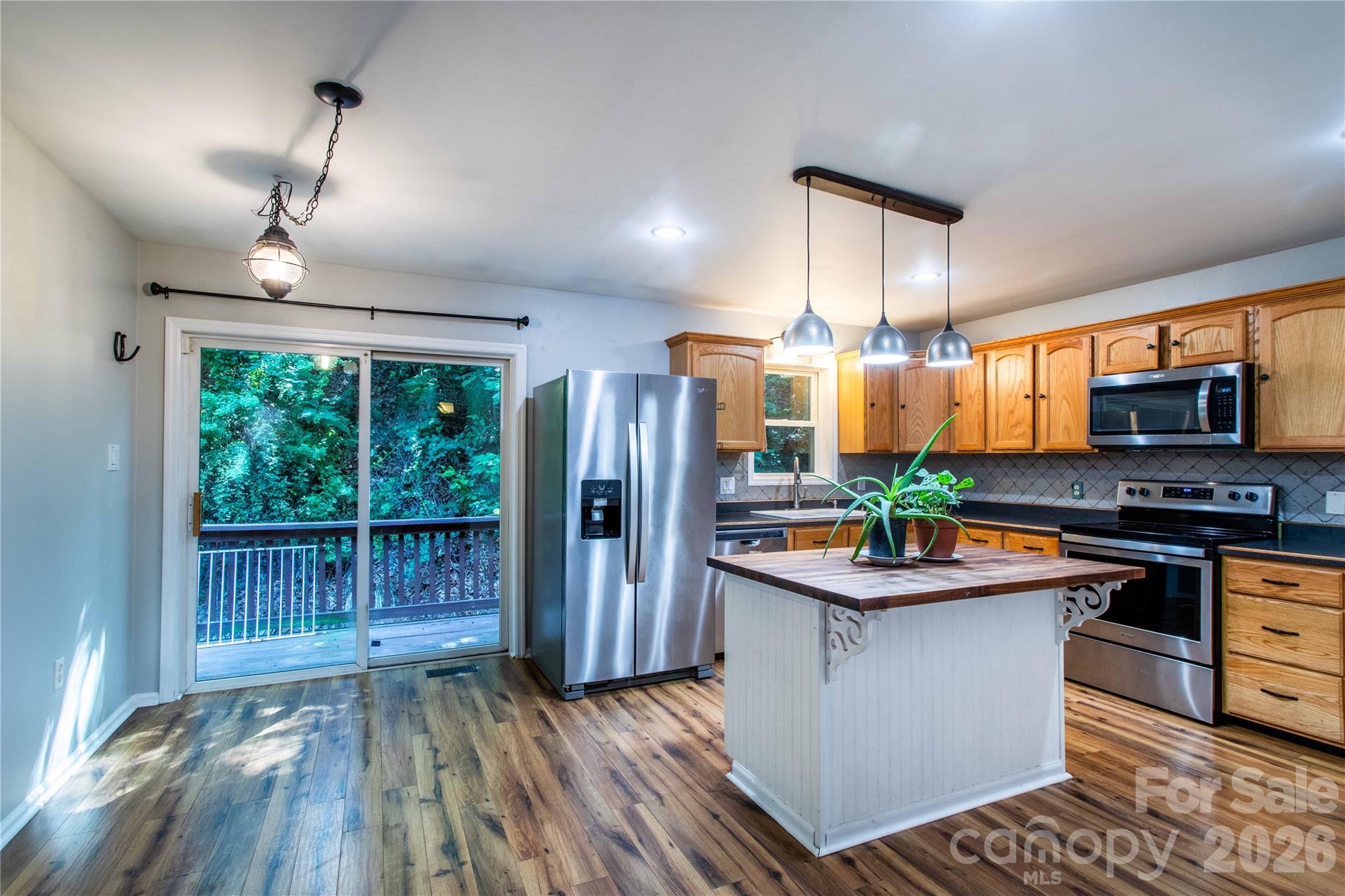 142 Blake Drive Property Photo 18