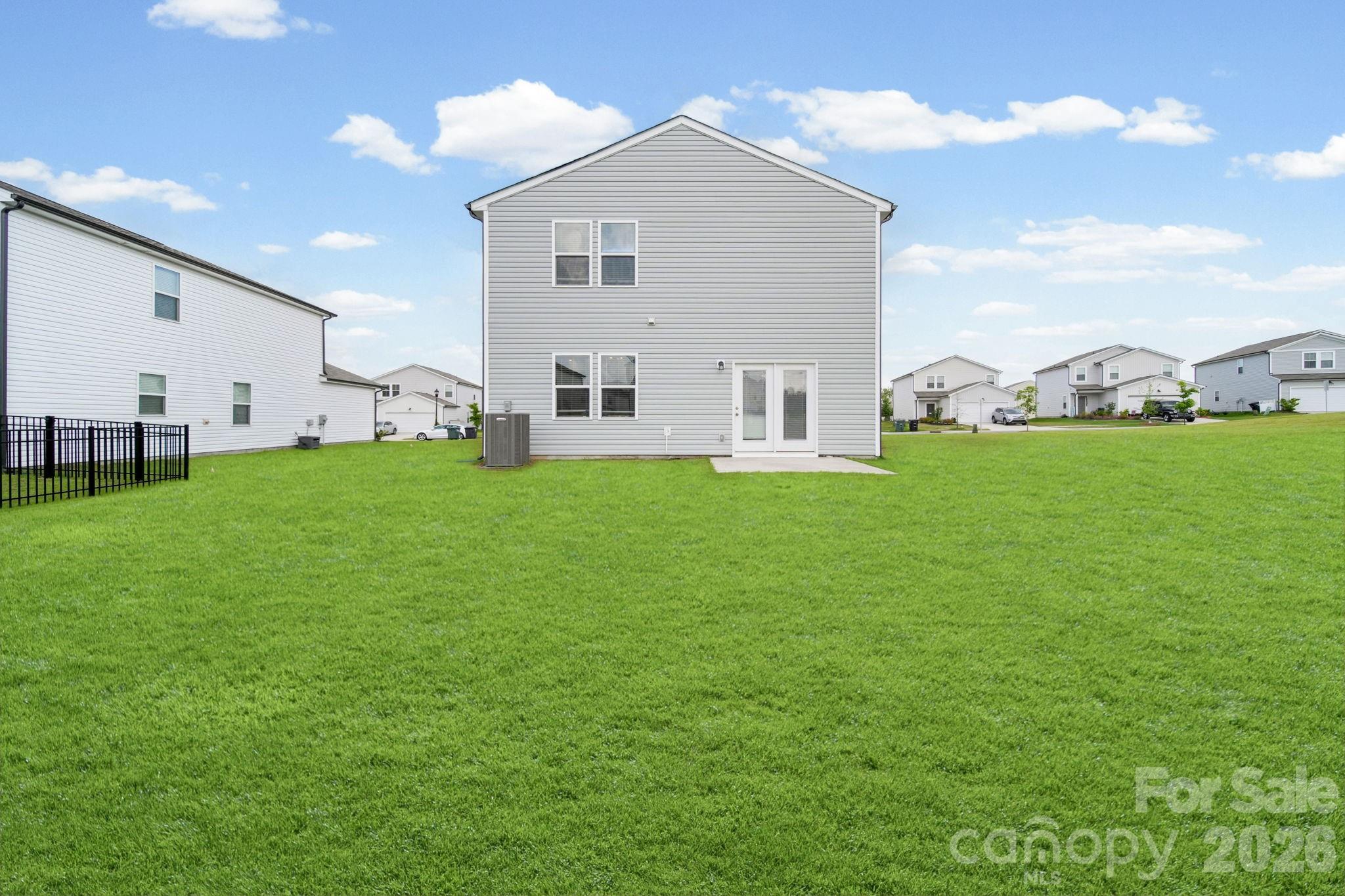 3082 Bell Spur Avenue Property Photo 9