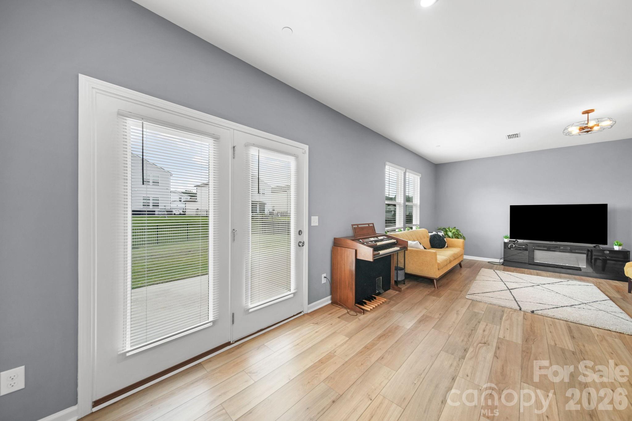 3082 Bell Spur Avenue Property Photo 22
