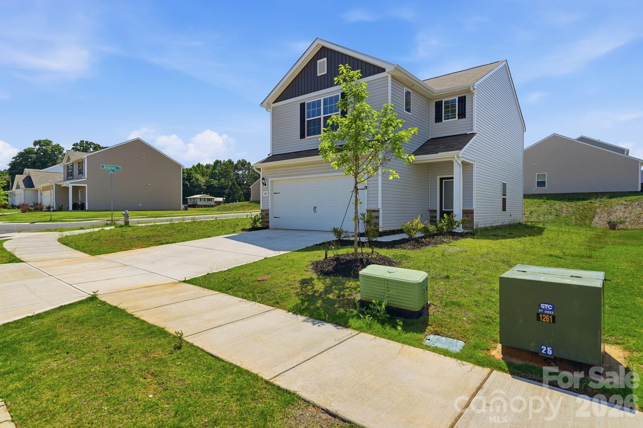118 Lightning Drive Property Photo 3