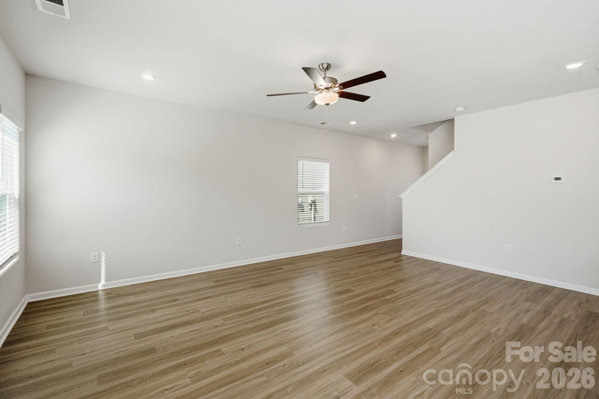 118 Lightning Drive Property Photo 12