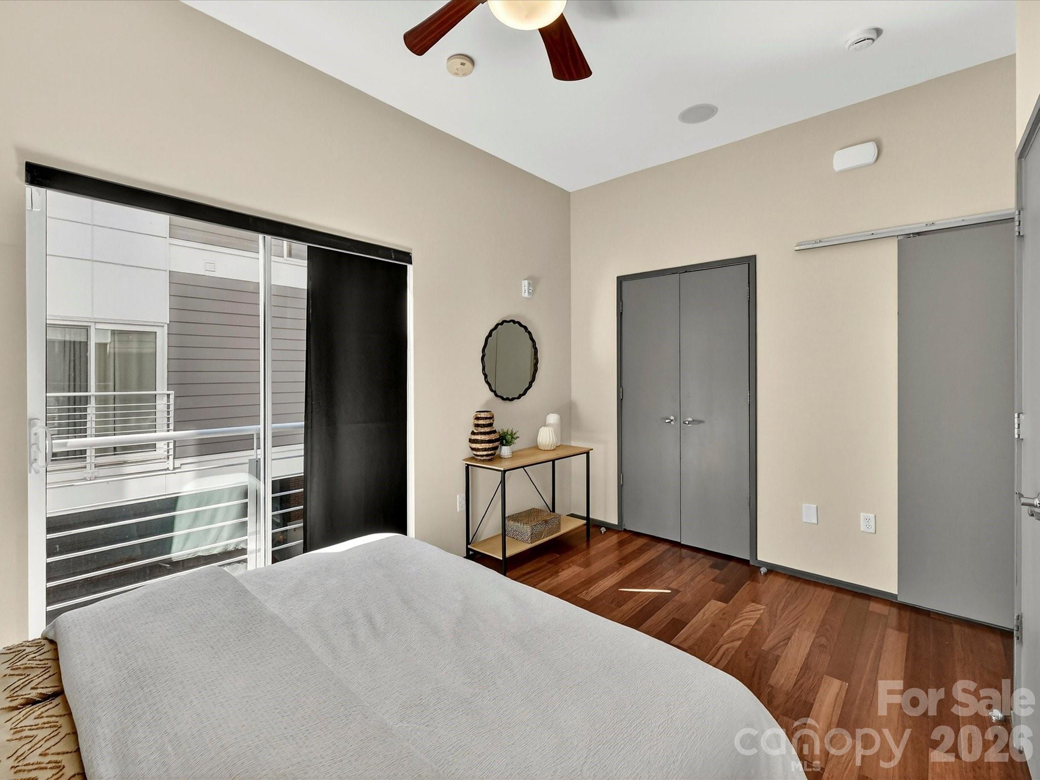 285 Mcdonald Avenue Property Photo 5