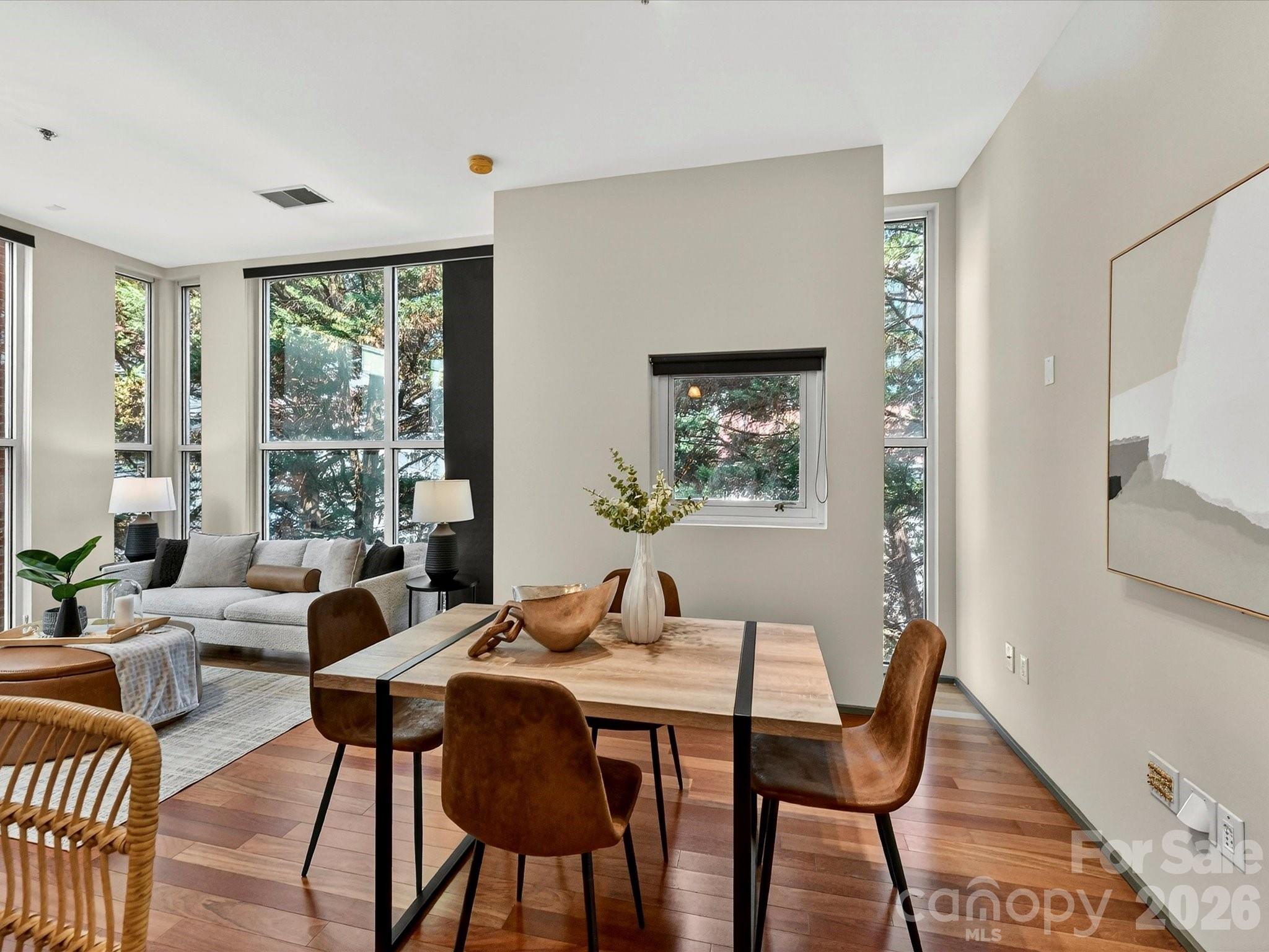 285 Mcdonald Avenue Property Photo 16