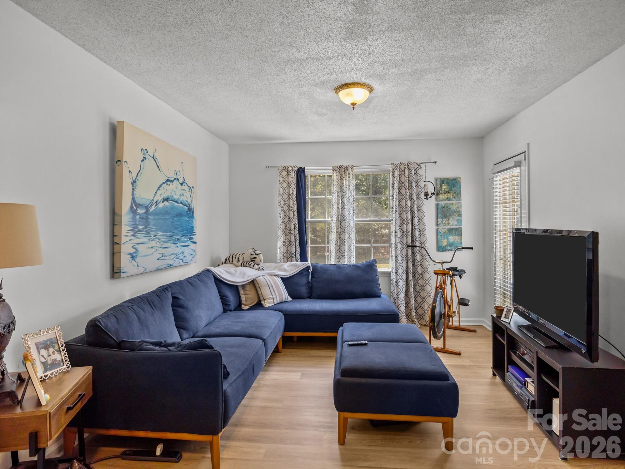 114 S Toney Street Property Photo 11