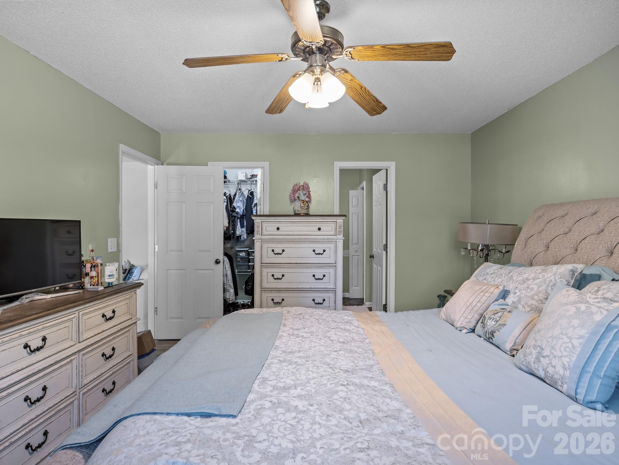 114 S Toney Street Property Photo 21