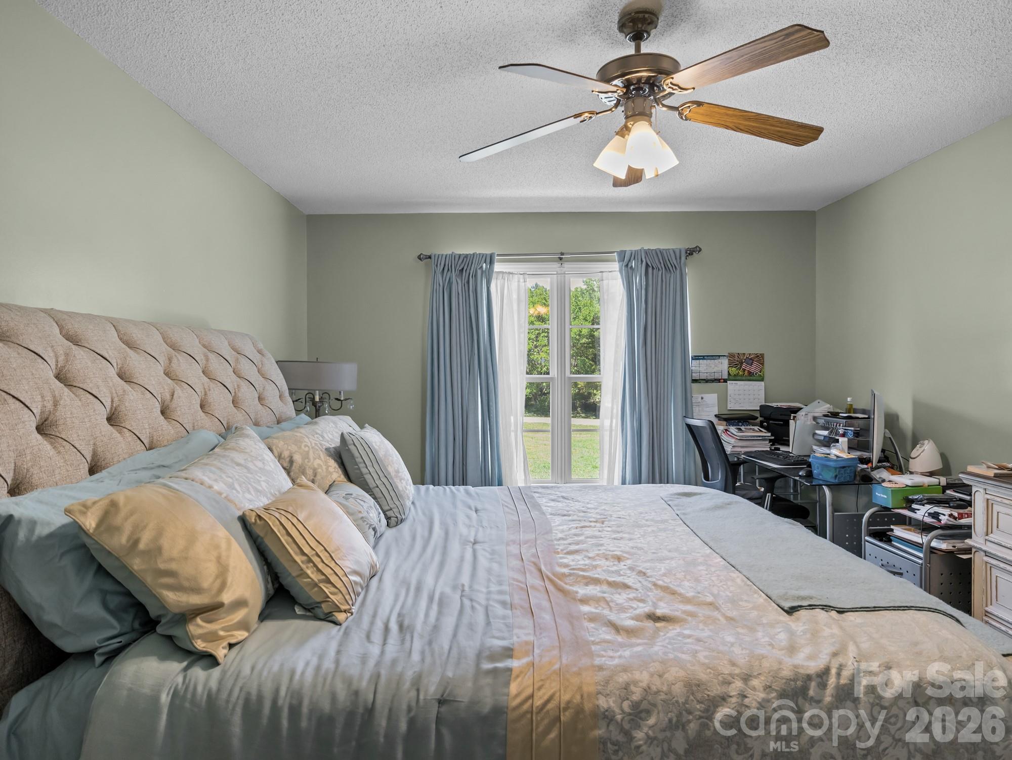 114 S Toney Street Property Photo 22