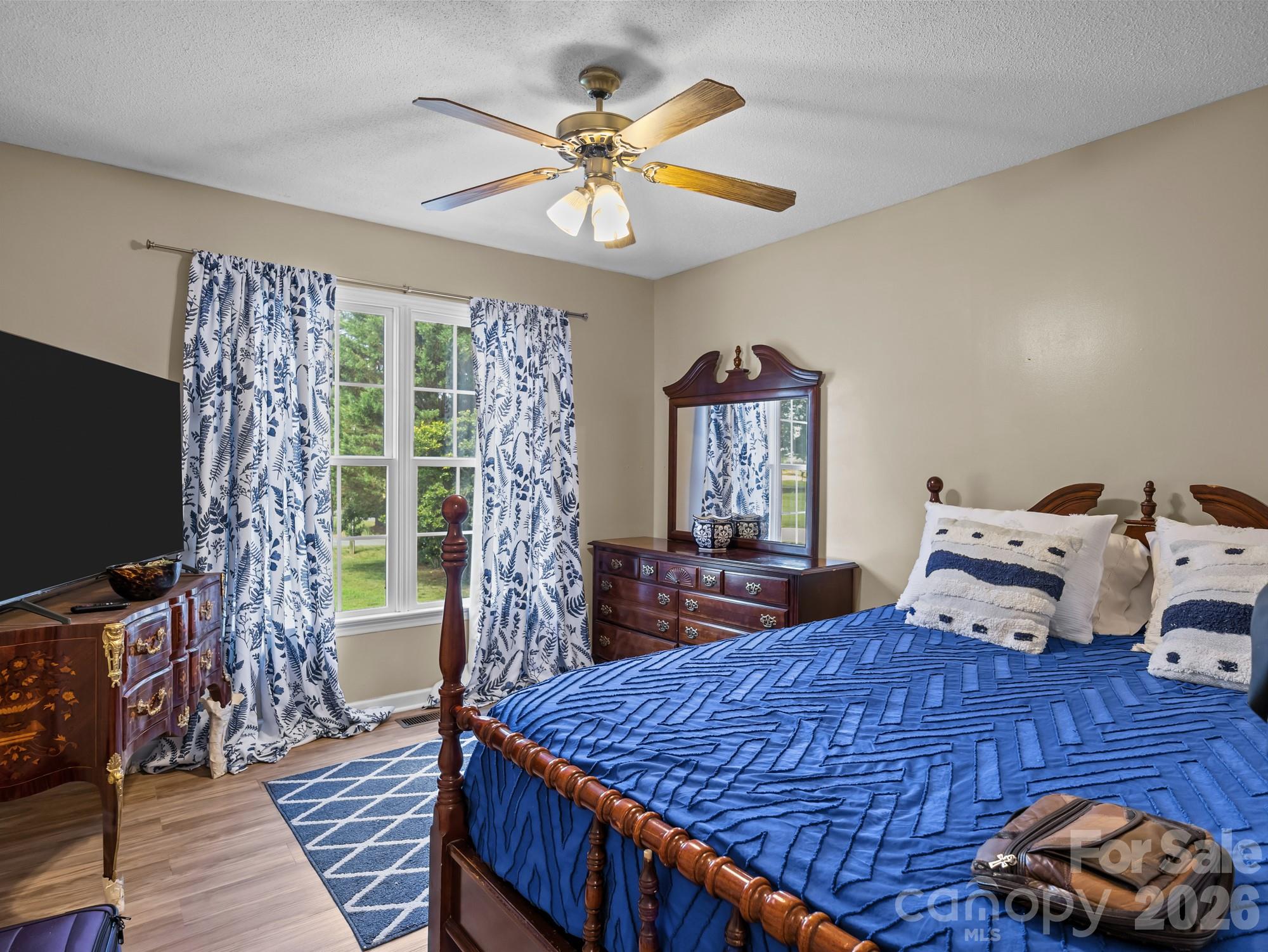 114 S Toney Street Property Photo 29