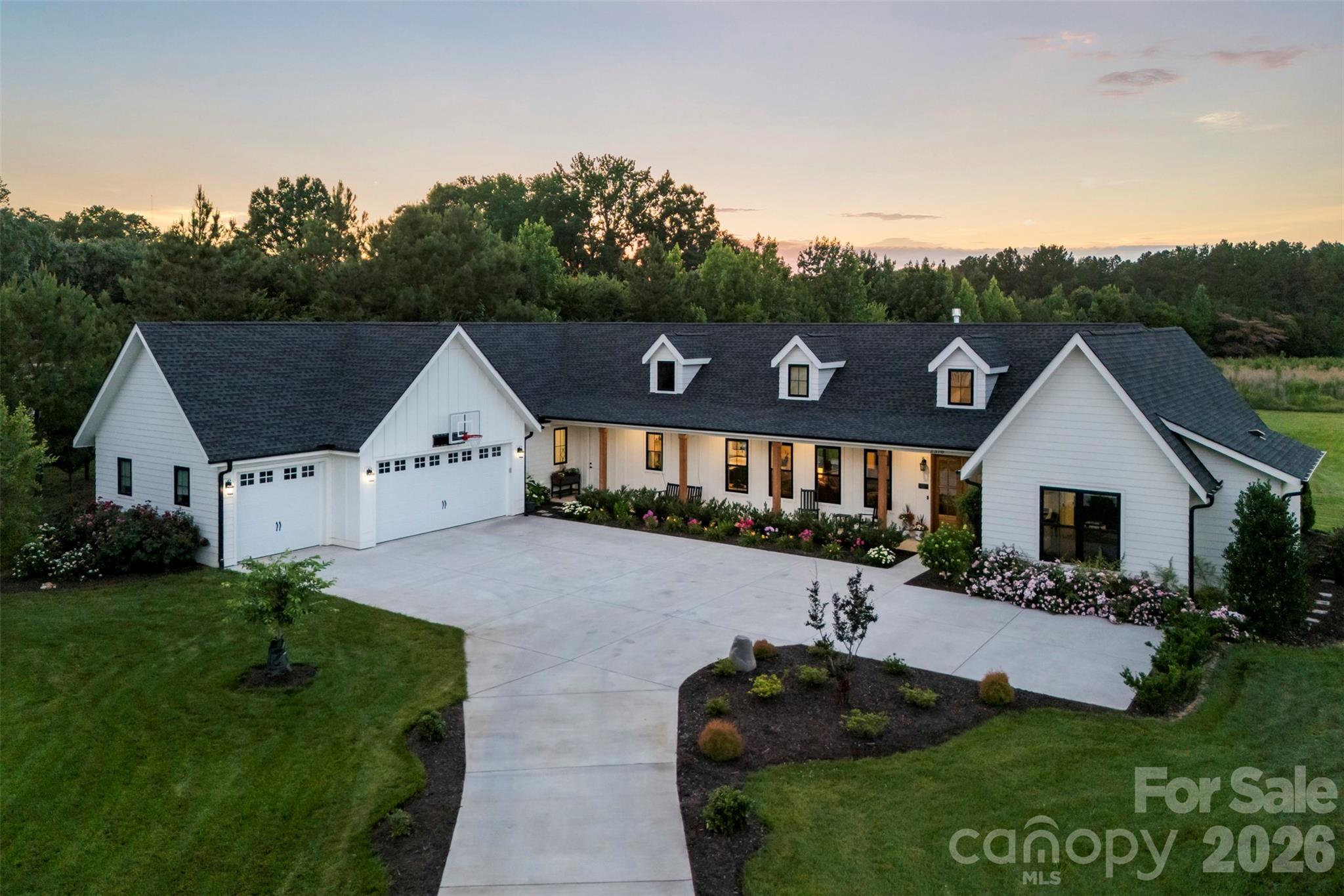2378 Bridgewater Road Property Photo 1