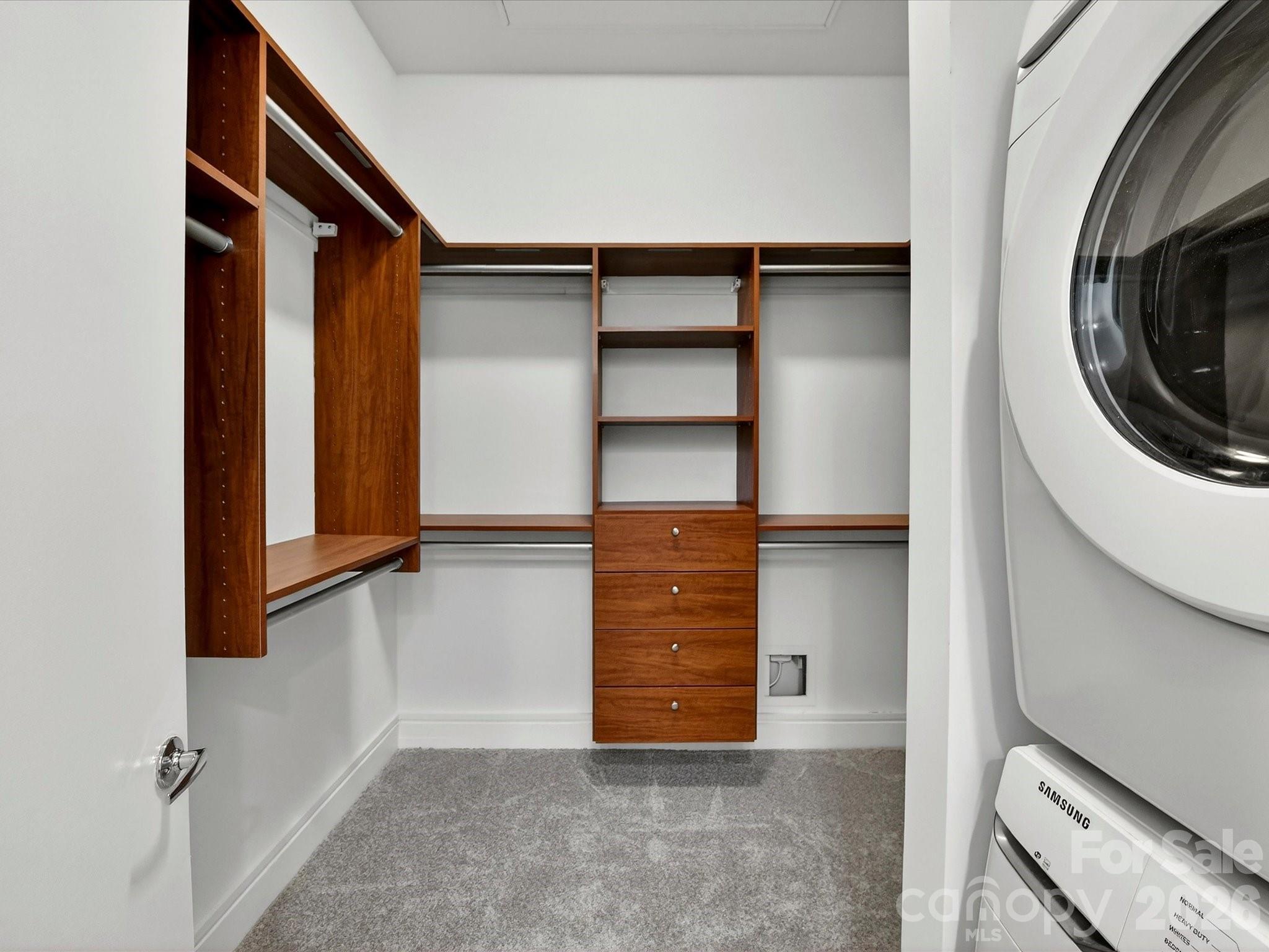 505 E 6th Street 1601 Property Photo 25
