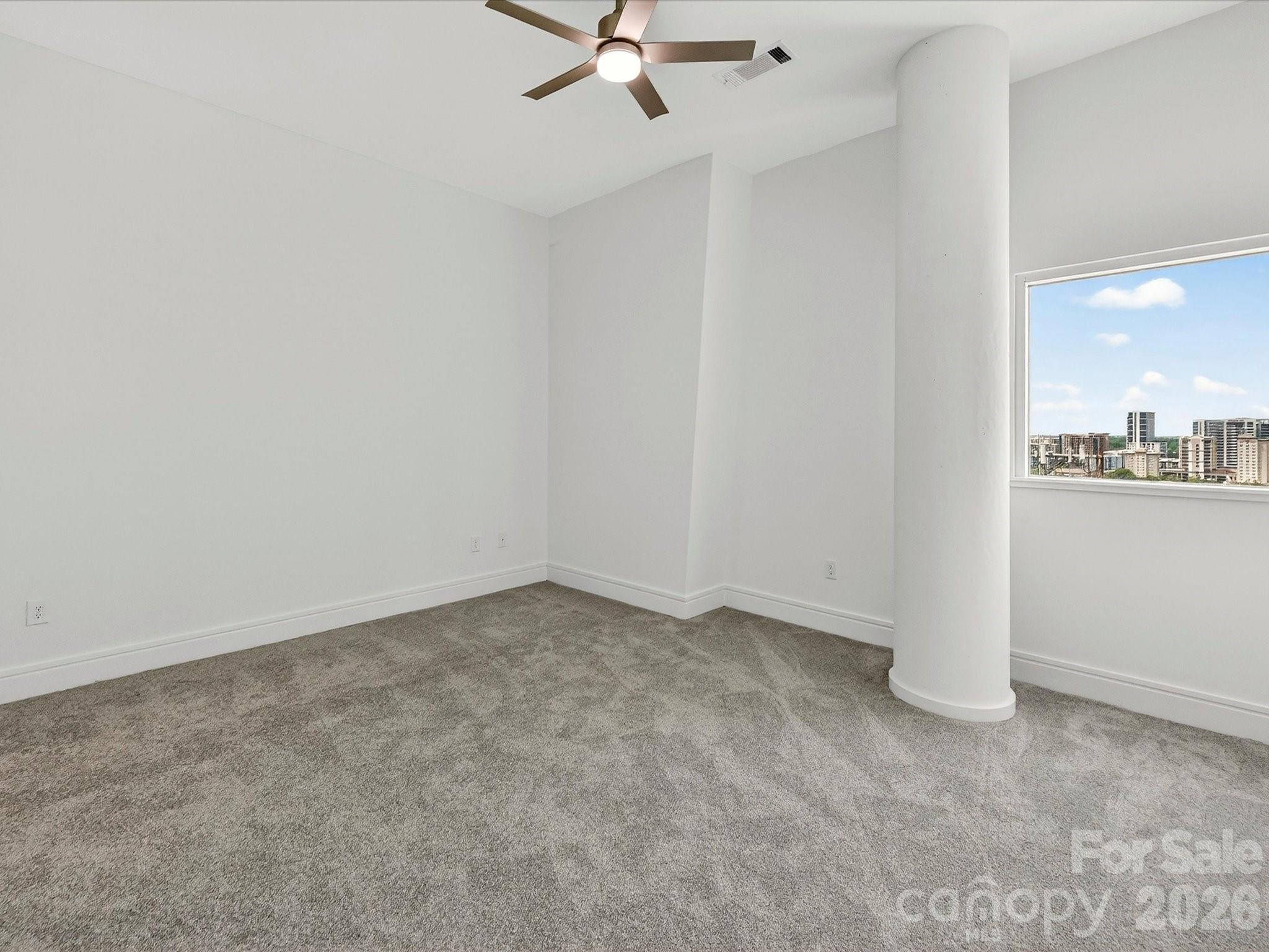 505 E 6th Street 1601 Property Photo 28