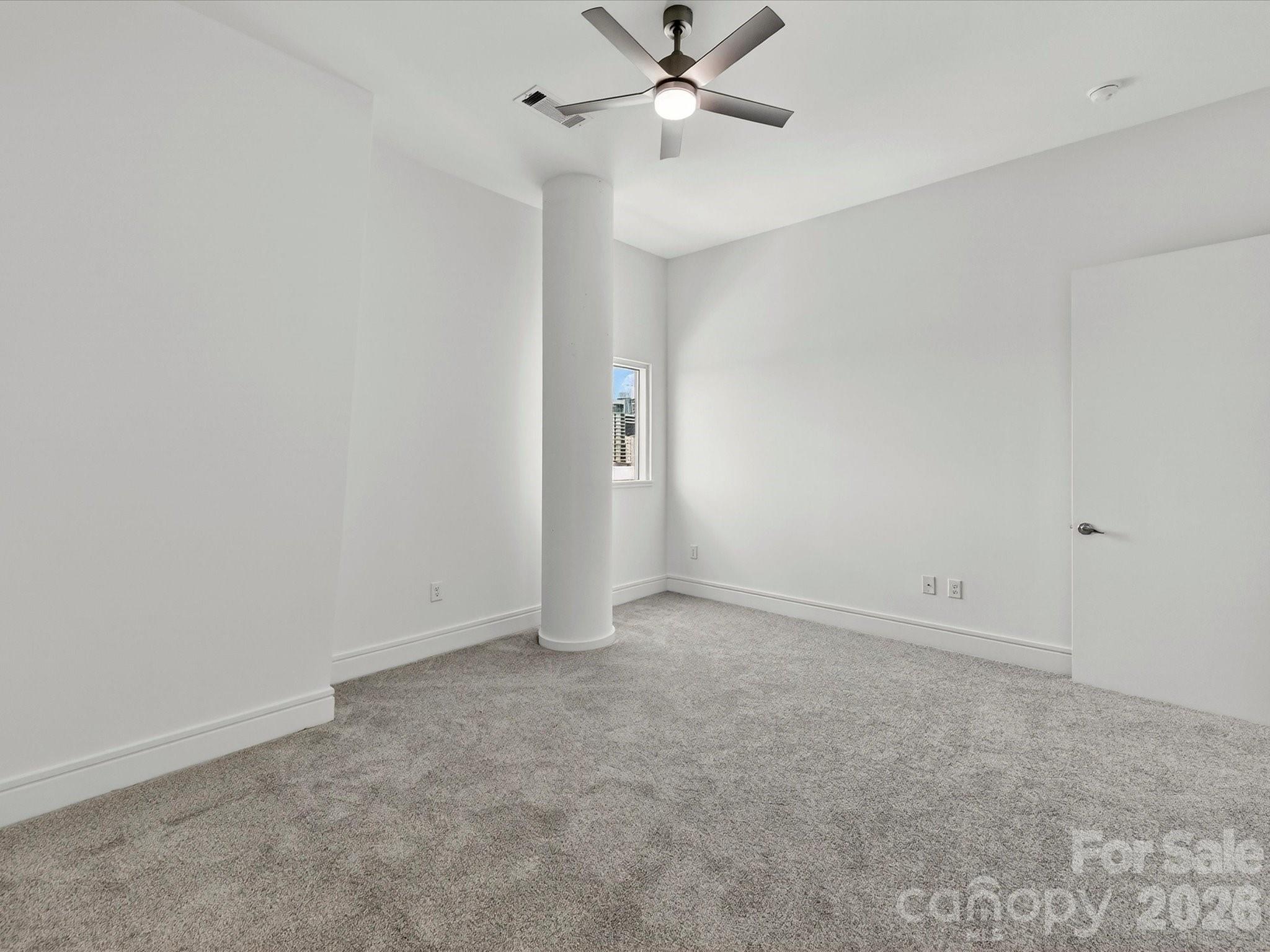 505 E 6th Street 1601 Property Photo 29
