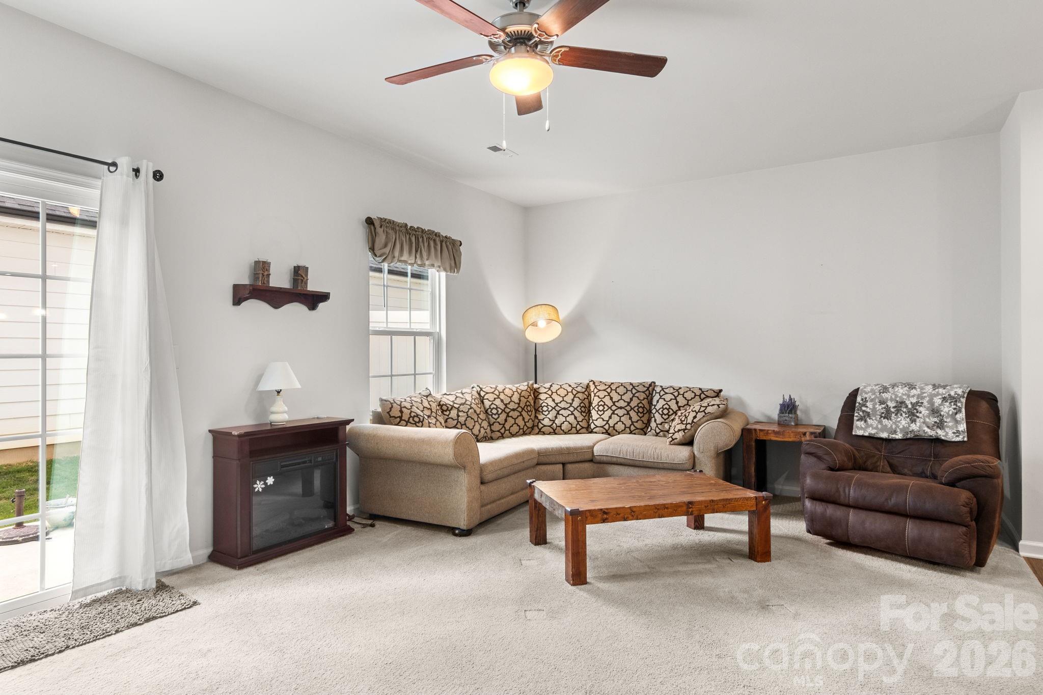 5025 Patton Drive Property Photo 9