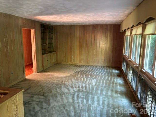 255 Glengarnock Road Property Photo 12