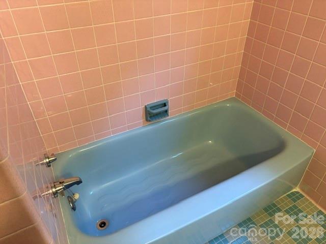 255 Glengarnock Road Property Photo 17