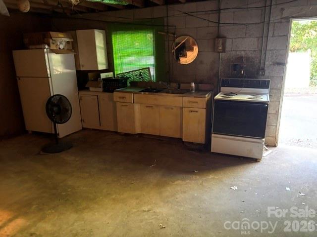 255 Glengarnock Road Property Photo 23