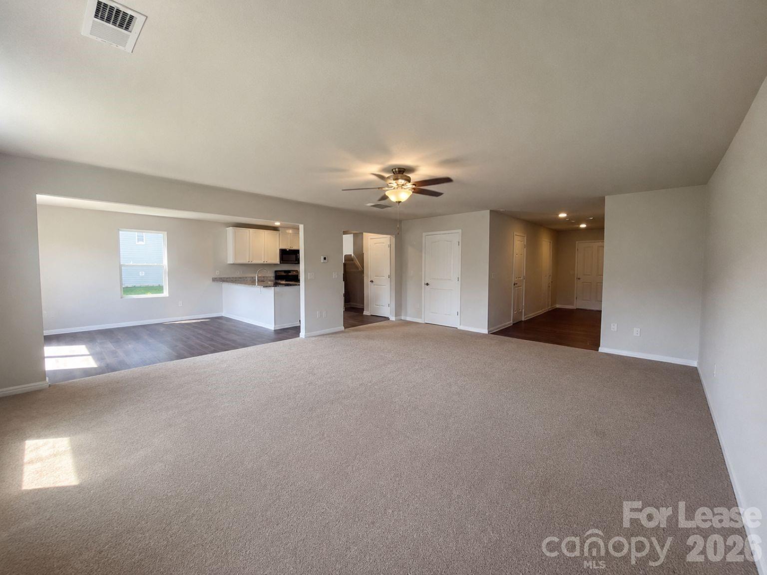 8100 Derby Woods Lane Property Photo 4