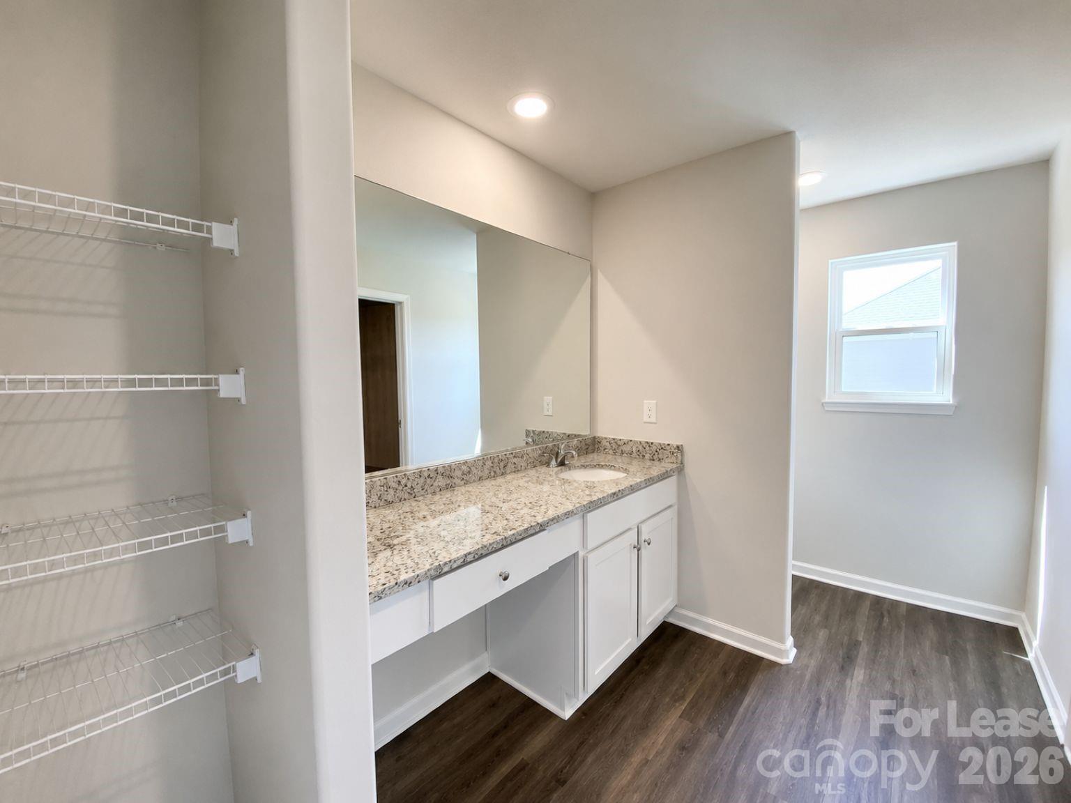 8100 Derby Woods Lane Property Photo 10