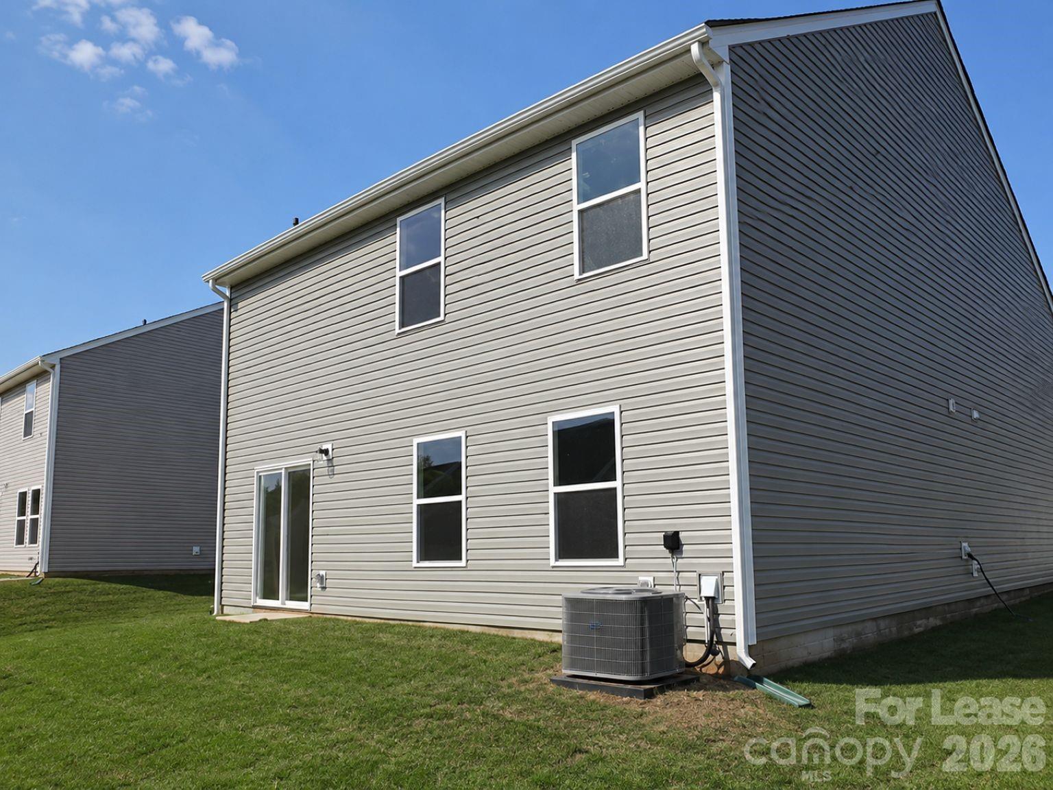 8100 Derby Woods Lane Property Photo 18