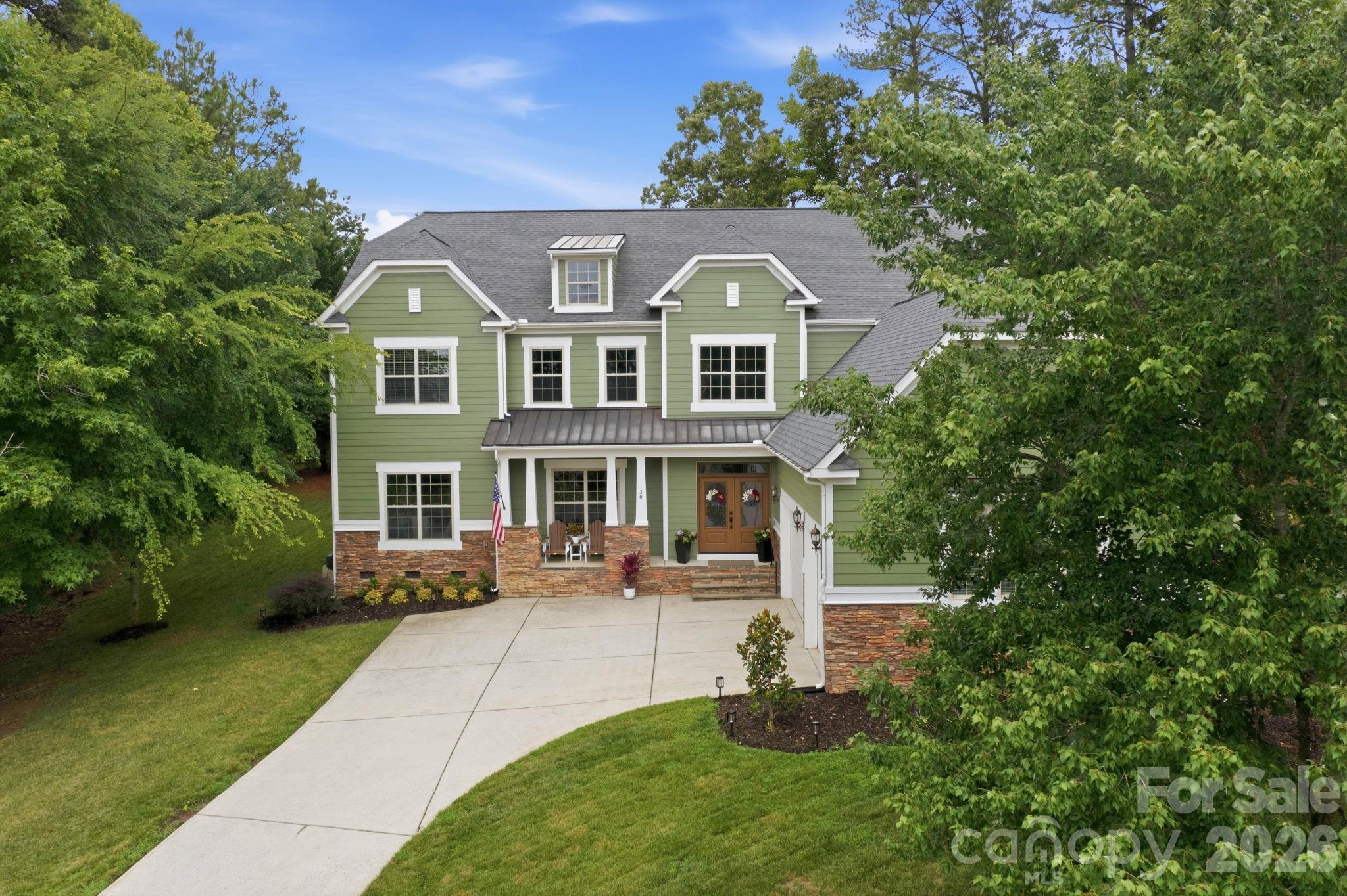 130 Lakeshore Hills Drive Property Photo 3