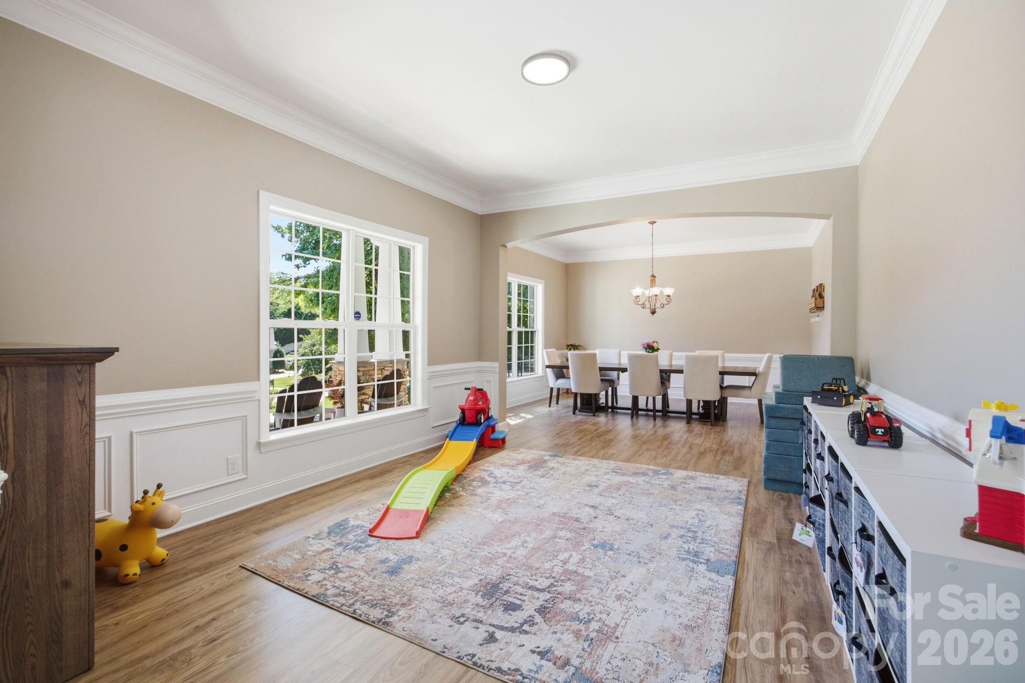 130 Lakeshore Hills Drive Property Photo 9