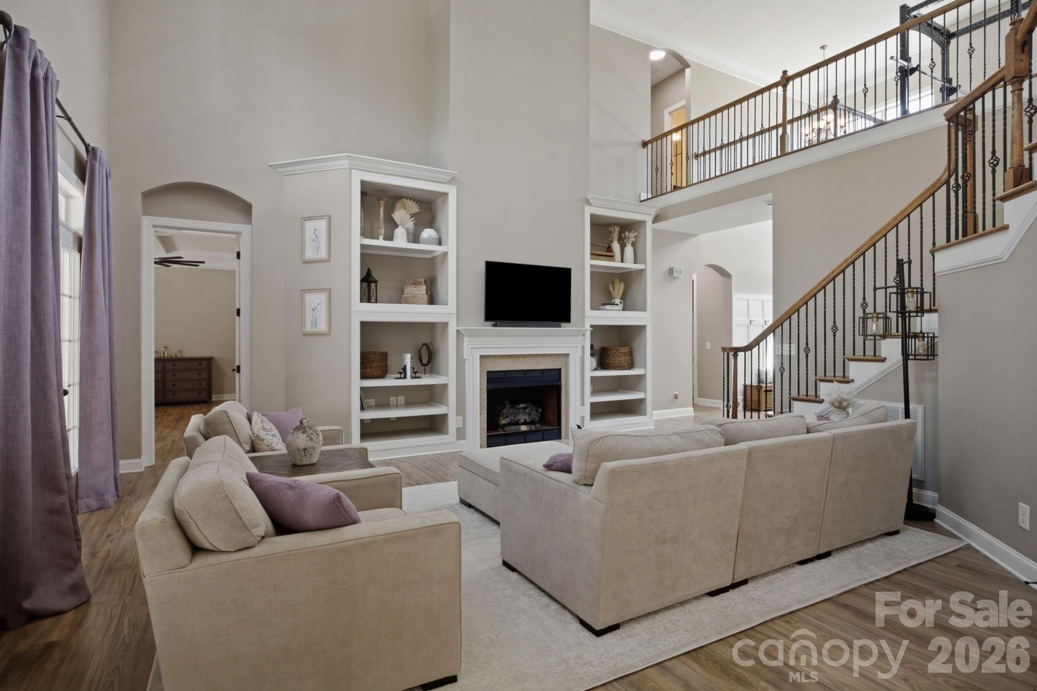 130 Lakeshore Hills Drive Property Photo 13