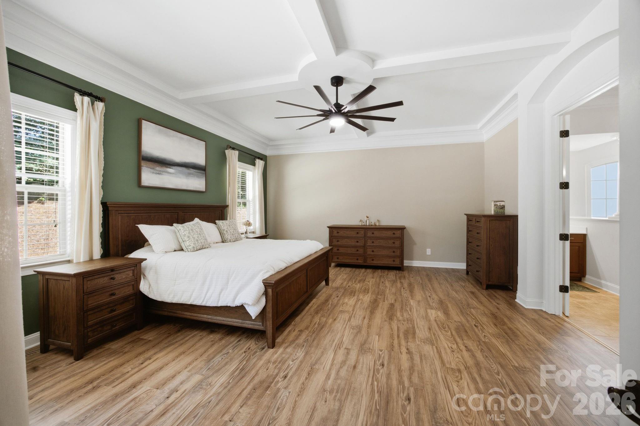 130 Lakeshore Hills Drive Property Photo 17