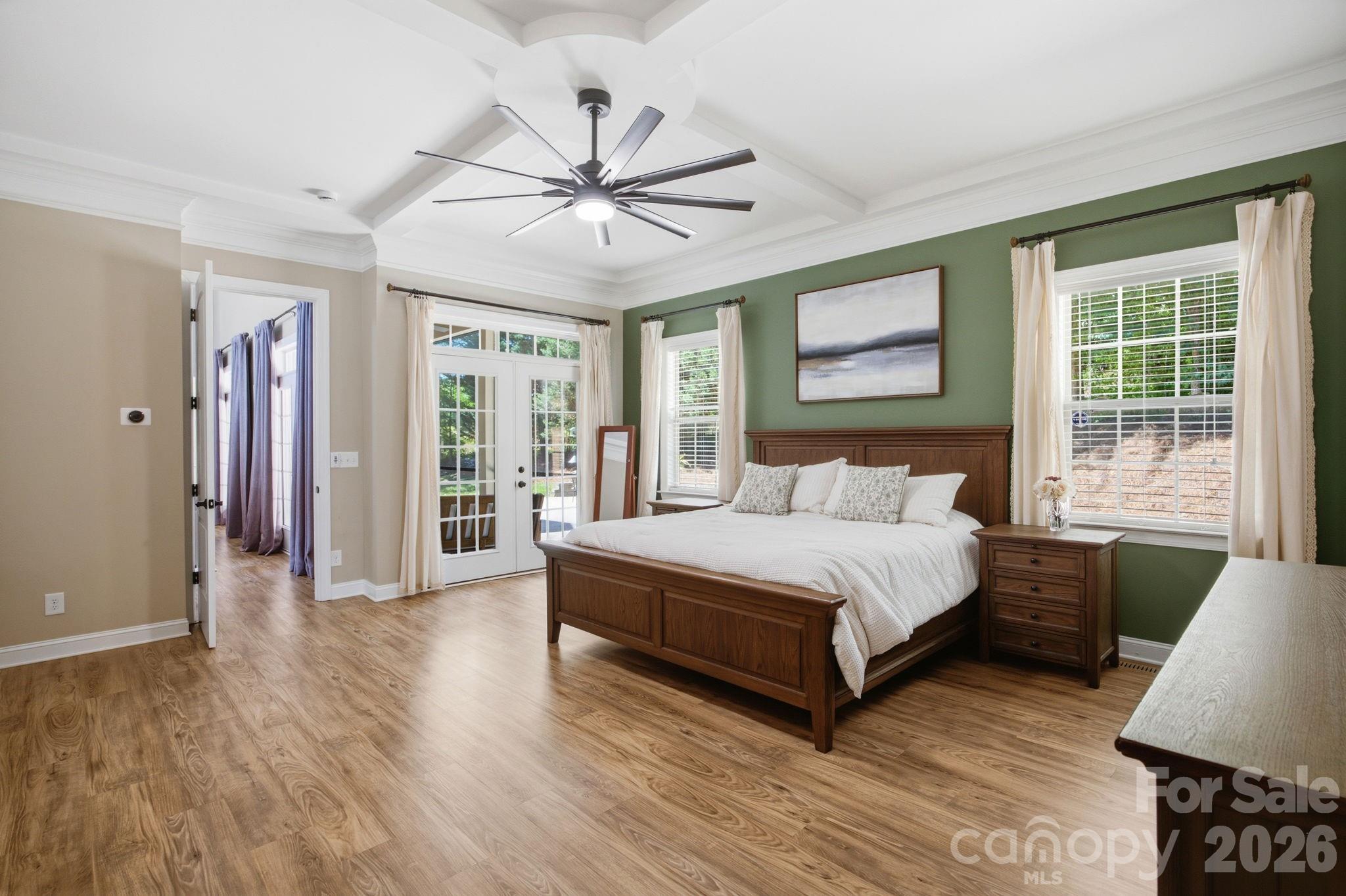 130 Lakeshore Hills Drive Property Photo 18