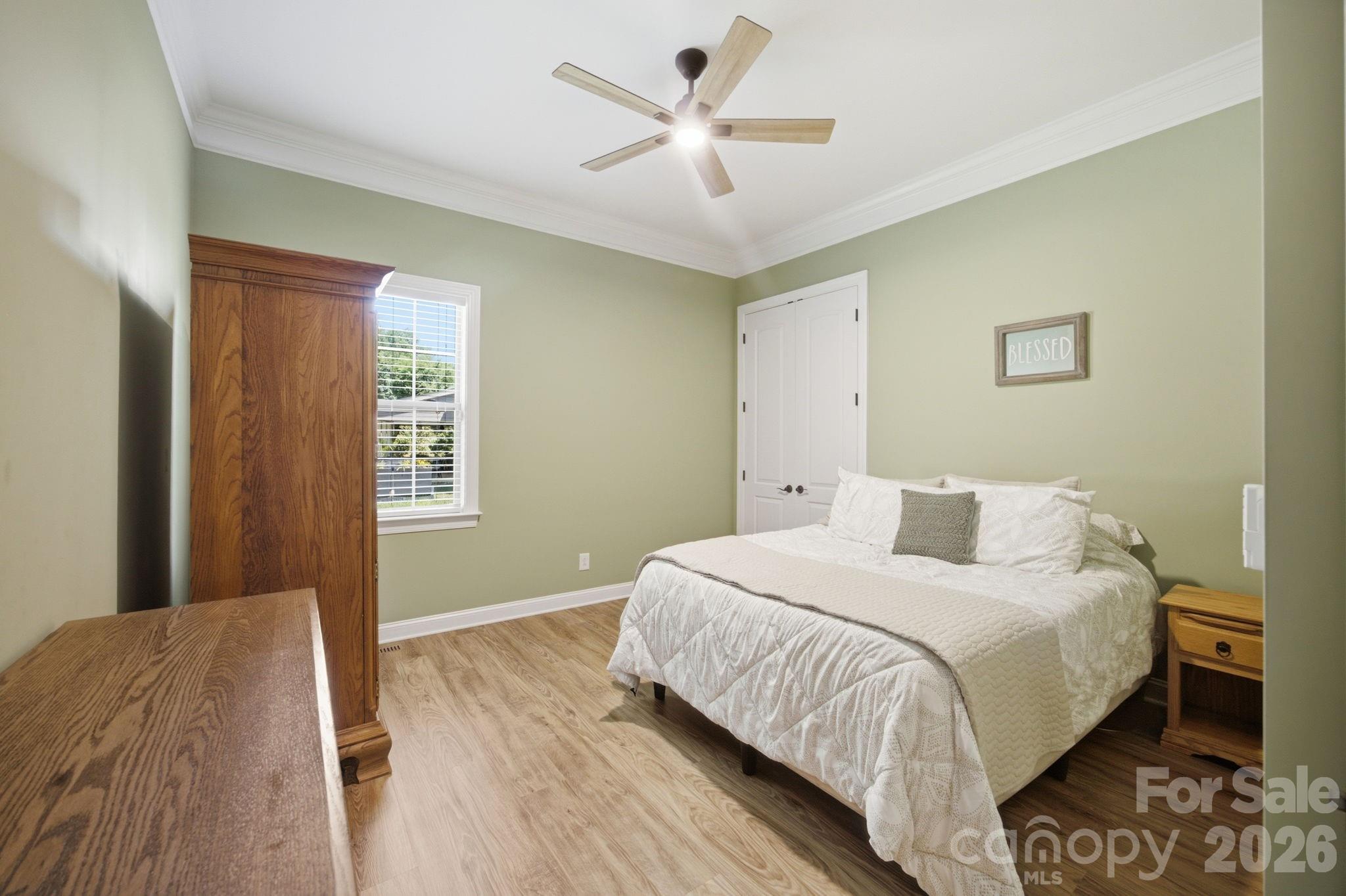 130 Lakeshore Hills Drive Property Photo 23