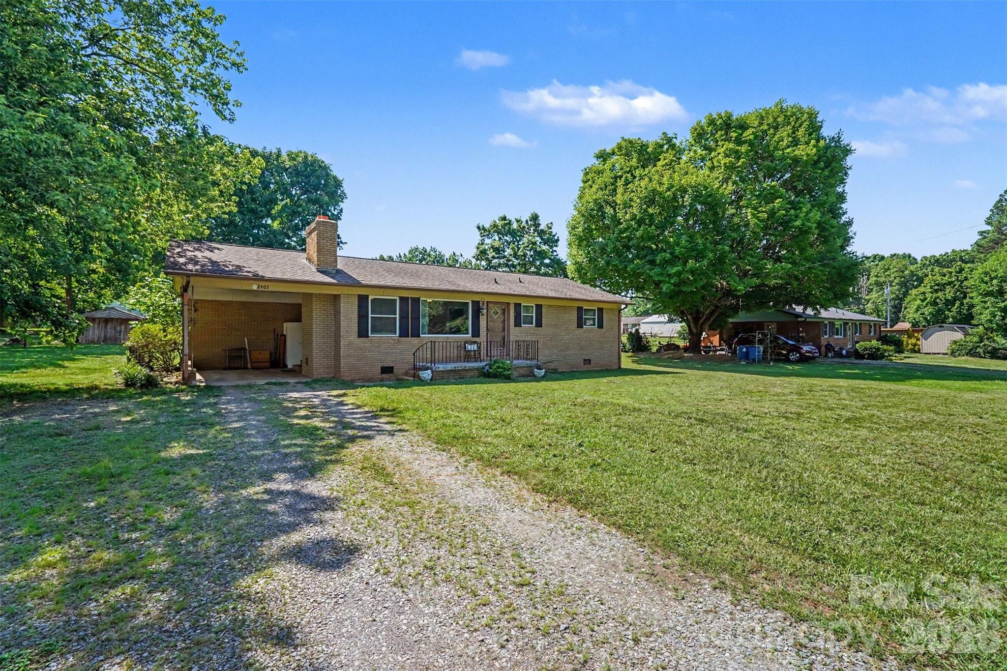 2403 Chevaron Drive Property Photo 2