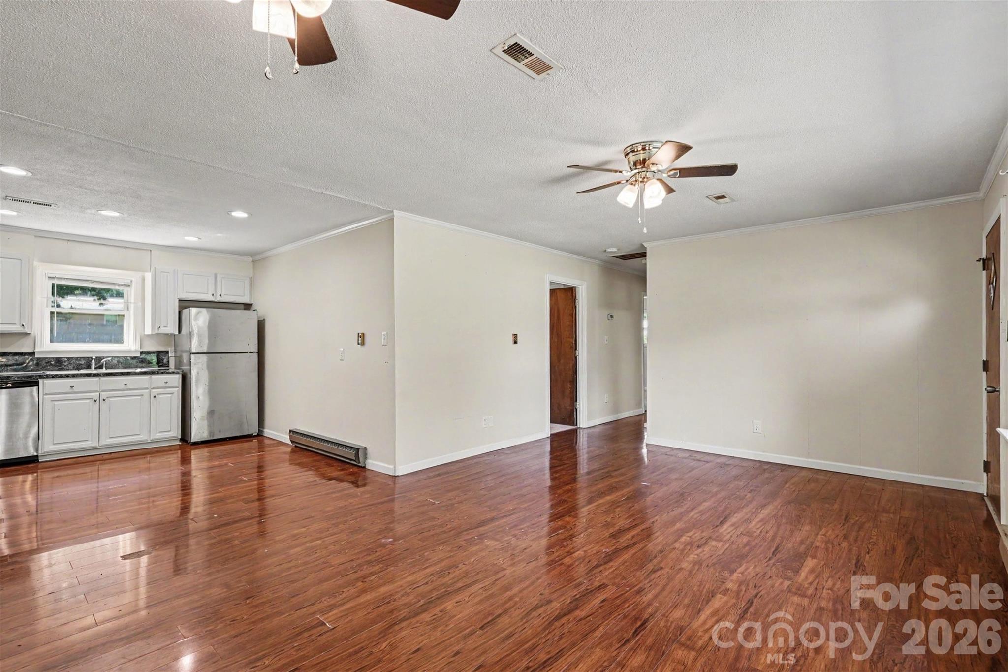 2403 Chevaron Drive Property Photo 7