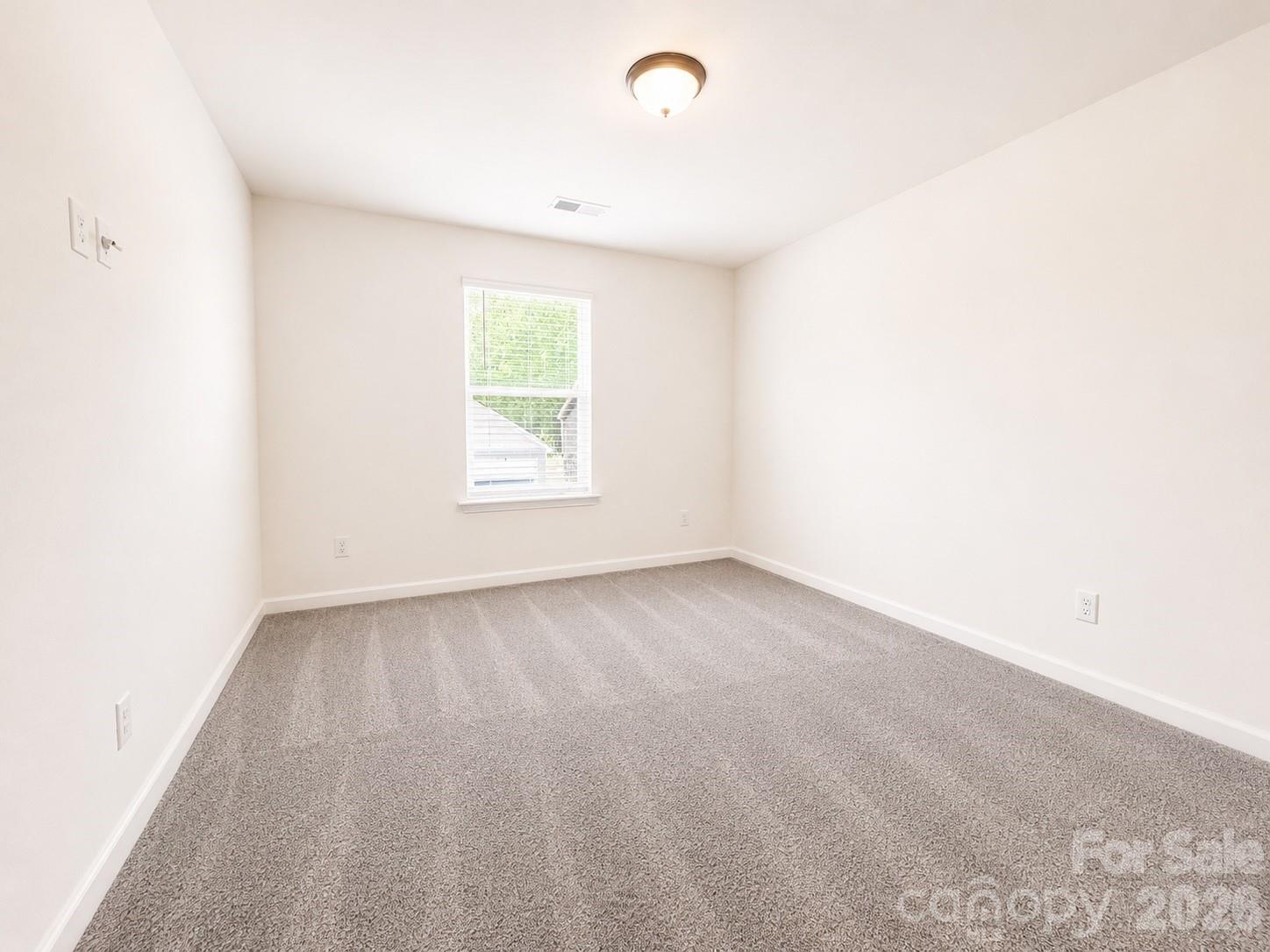 12133 Rowan Hill Drive Property Photo 15
