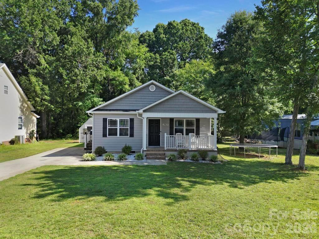 362 Sharpe Street Property Photo 2