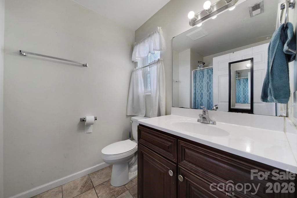 362 Sharpe Street Property Photo 14