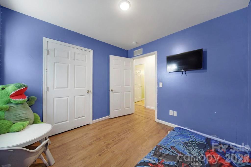 362 Sharpe Street Property Photo 17