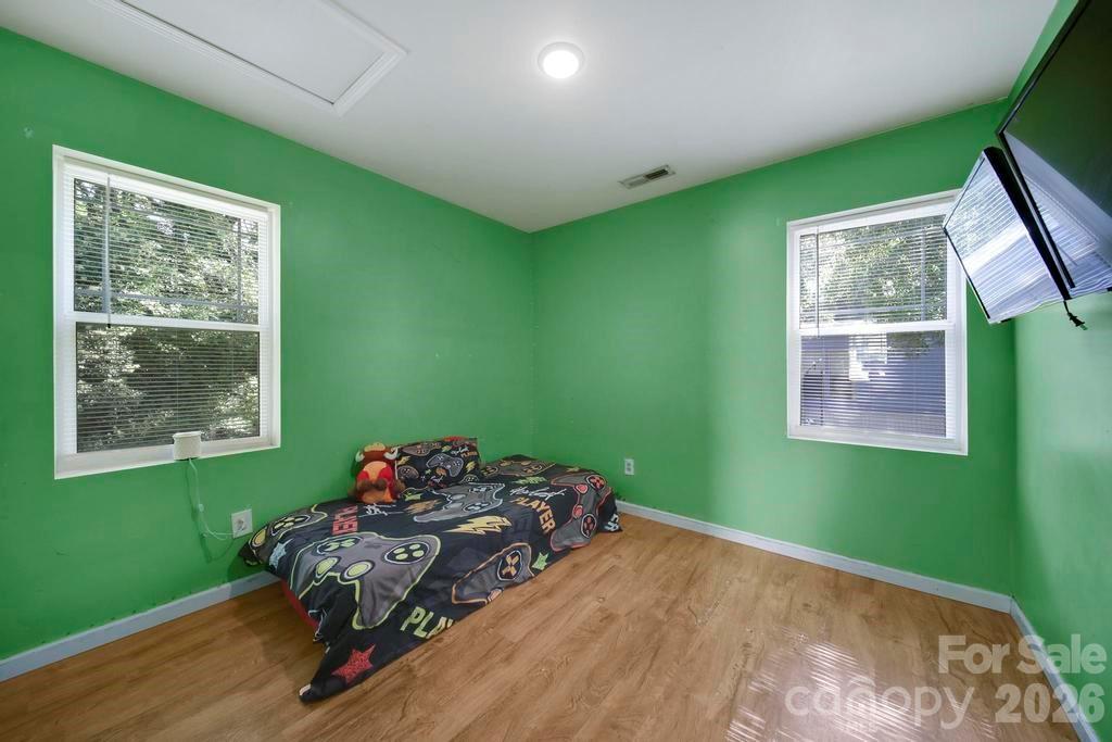 362 Sharpe Street Property Photo 18